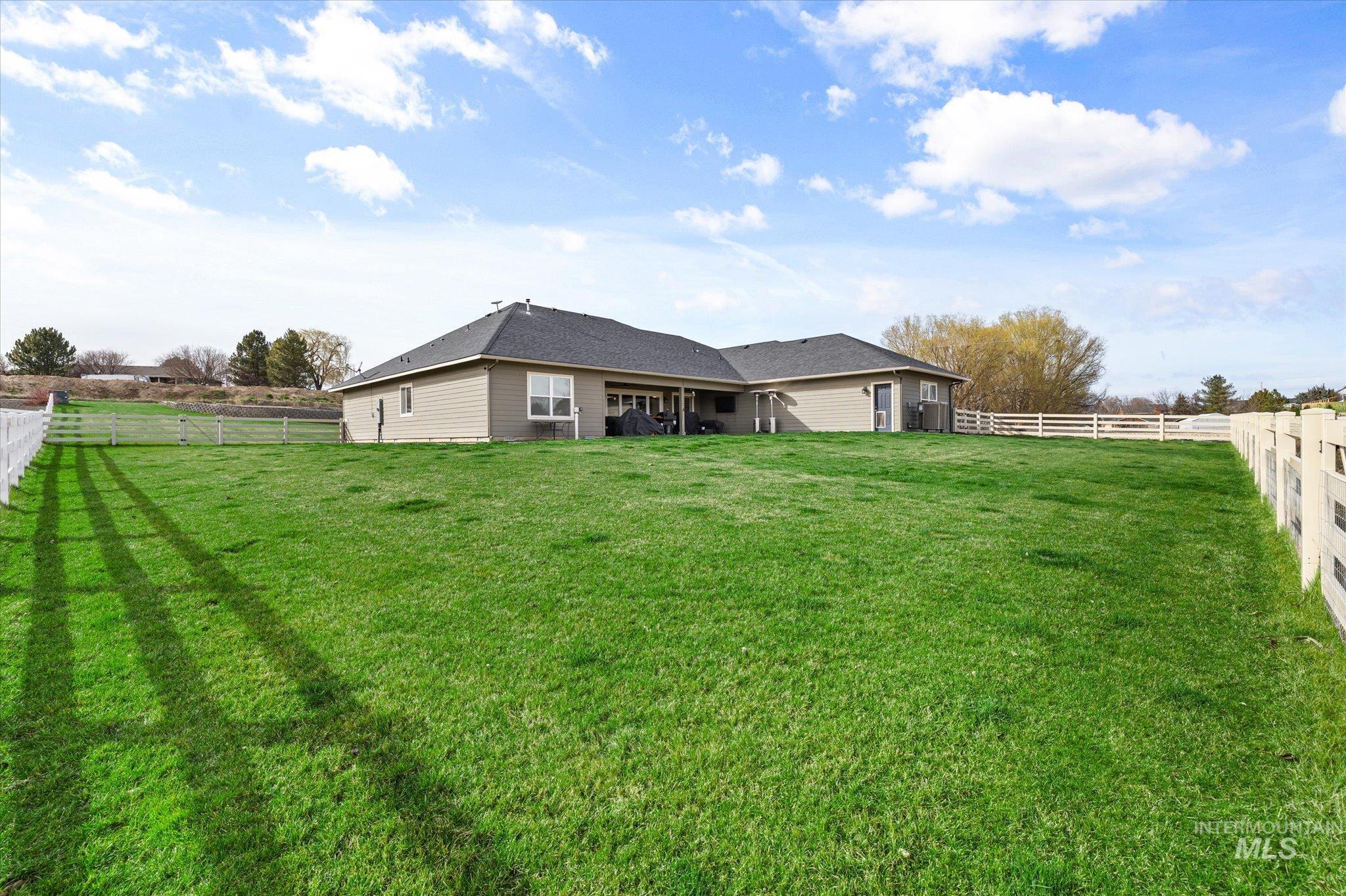 26138 Libby Lane, Middleton, Idaho 83644, 3 Bedrooms, 2 Bathrooms, Residential For Sale, Price $1,059,000, 98986273