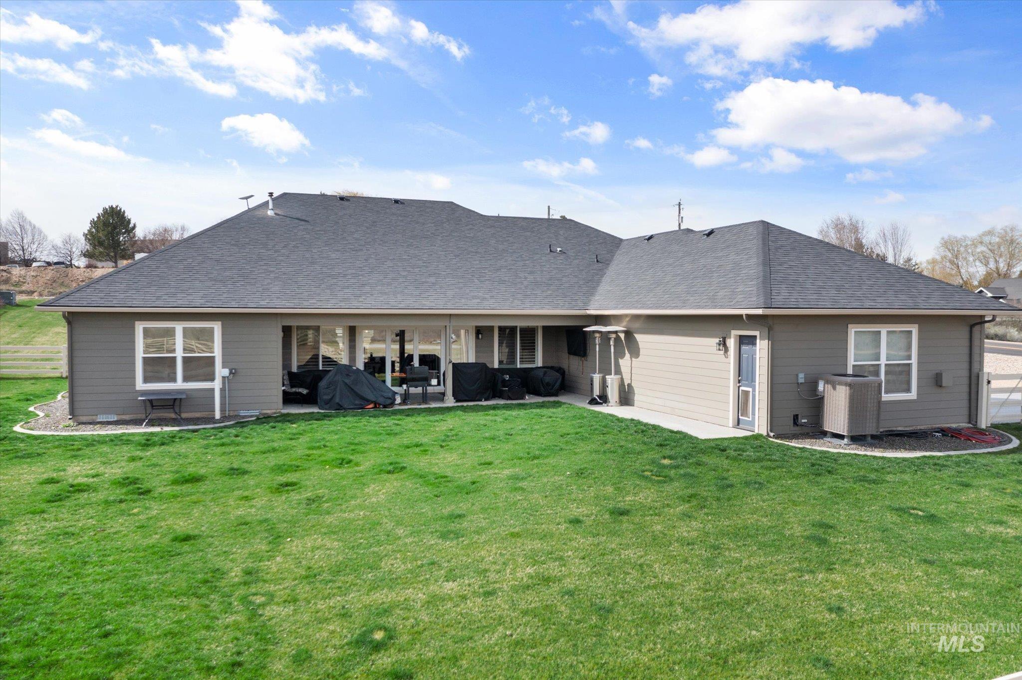 26138 Libby Lane, Middleton, Idaho 83644, 3 Bedrooms, 2 Bathrooms, Residential For Sale, Price $1,059,000, 98986273