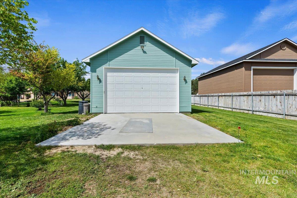 119 Kurt Ln, Caldwell, Idaho 83605, 3 Bedrooms, 2.5 Bathrooms, Residential For Sale, Price $539,900,MLS 98986276