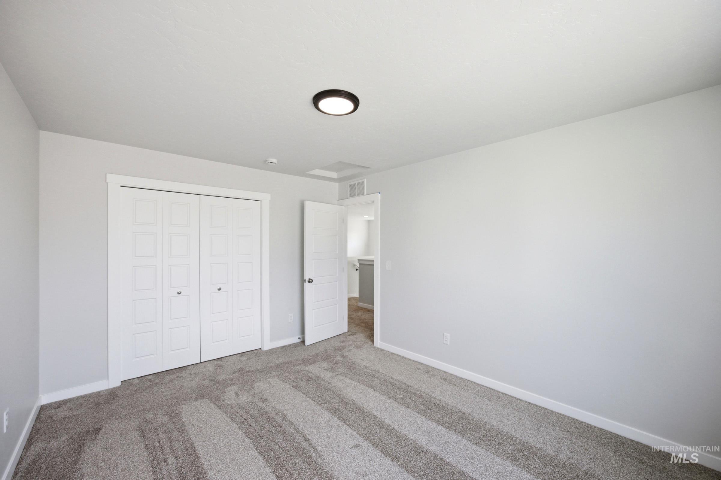 4262 E Rincon Dr, Meridian, Idaho 83642, 5 Bedrooms, 3 Bathrooms, Residential For Sale, Price $629,990, 98986278