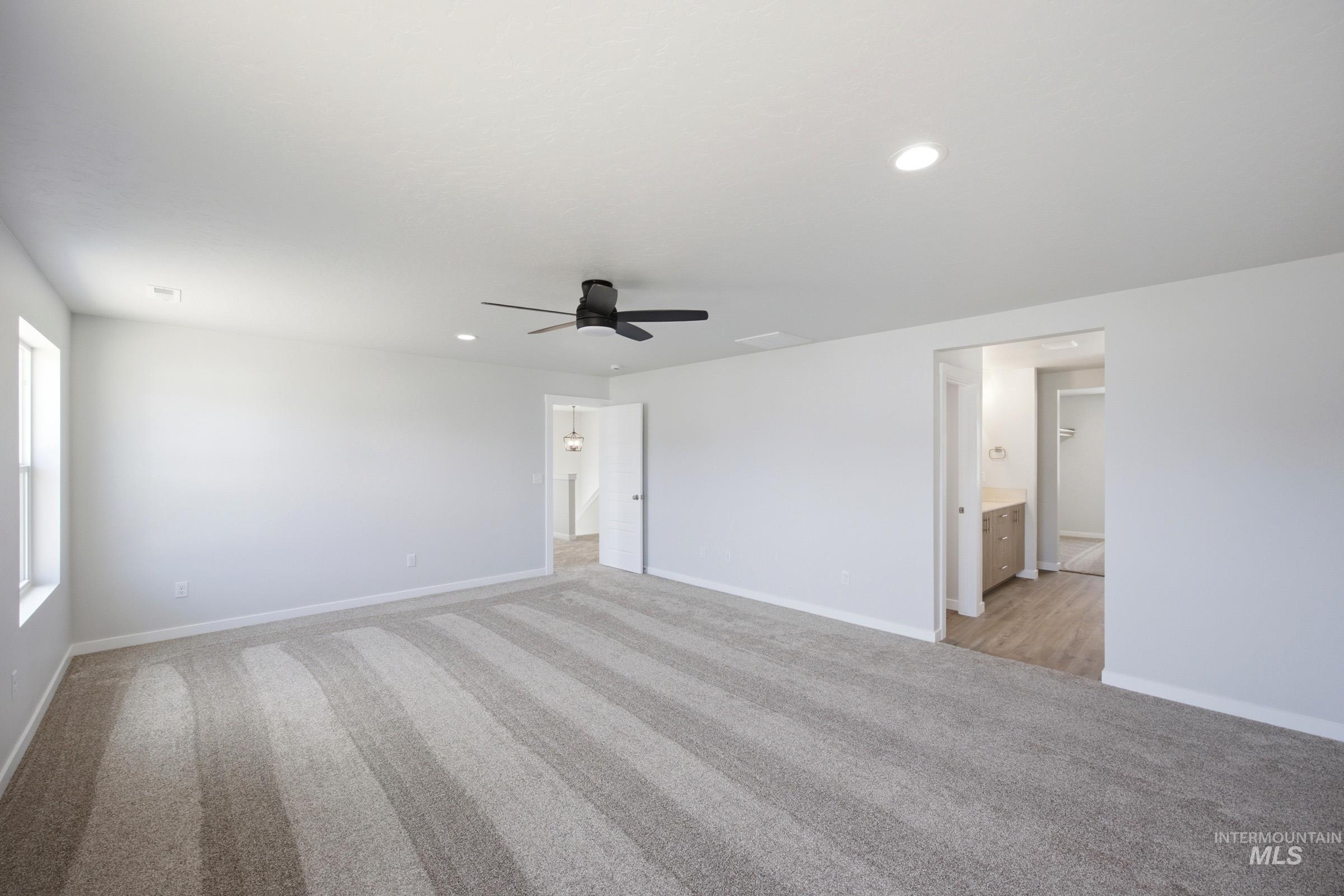4262 E Rincon Dr, Meridian, Idaho 83642, 5 Bedrooms, 3 Bathrooms, Residential For Sale, Price $629,990, 98986278