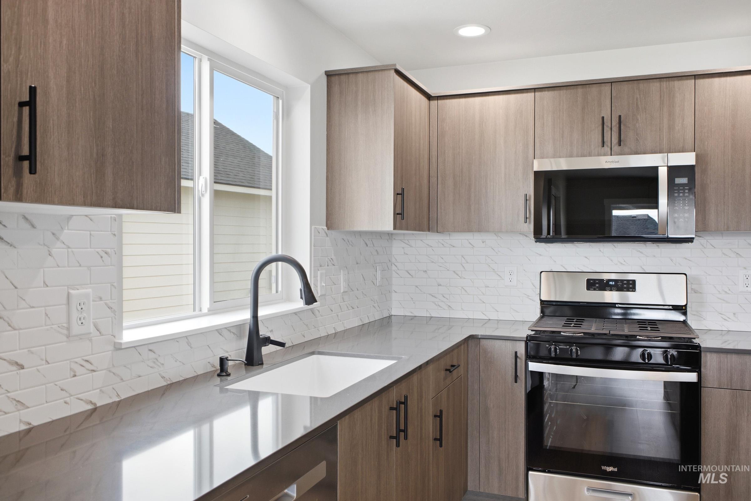 4262 E Rincon Dr, Meridian, Idaho 83642, 5 Bedrooms, 3 Bathrooms, Residential For Sale, Price $639,990,MLS 98986278