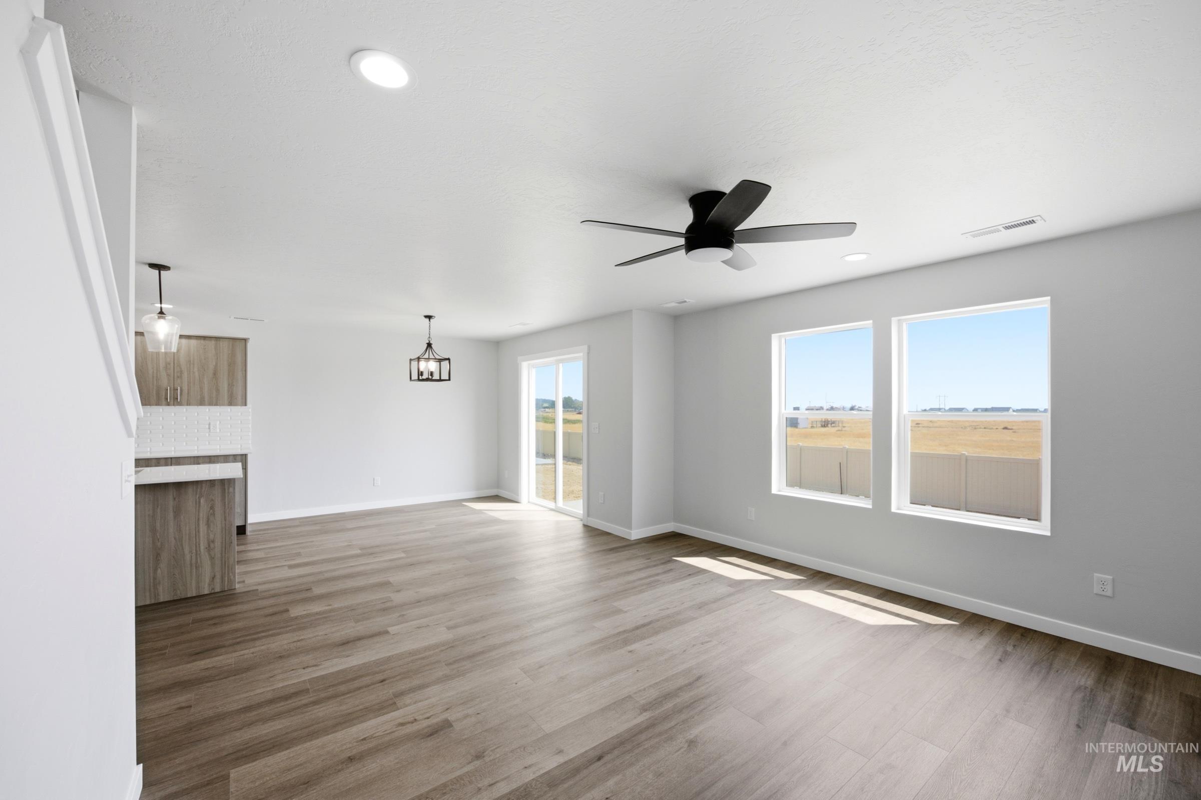 1539 W Braden Dr, Meridian, Idaho 83642, 3 Bedrooms, 2.5 Bathrooms, Residential For Sale, Price $465,990,MLS 98986281