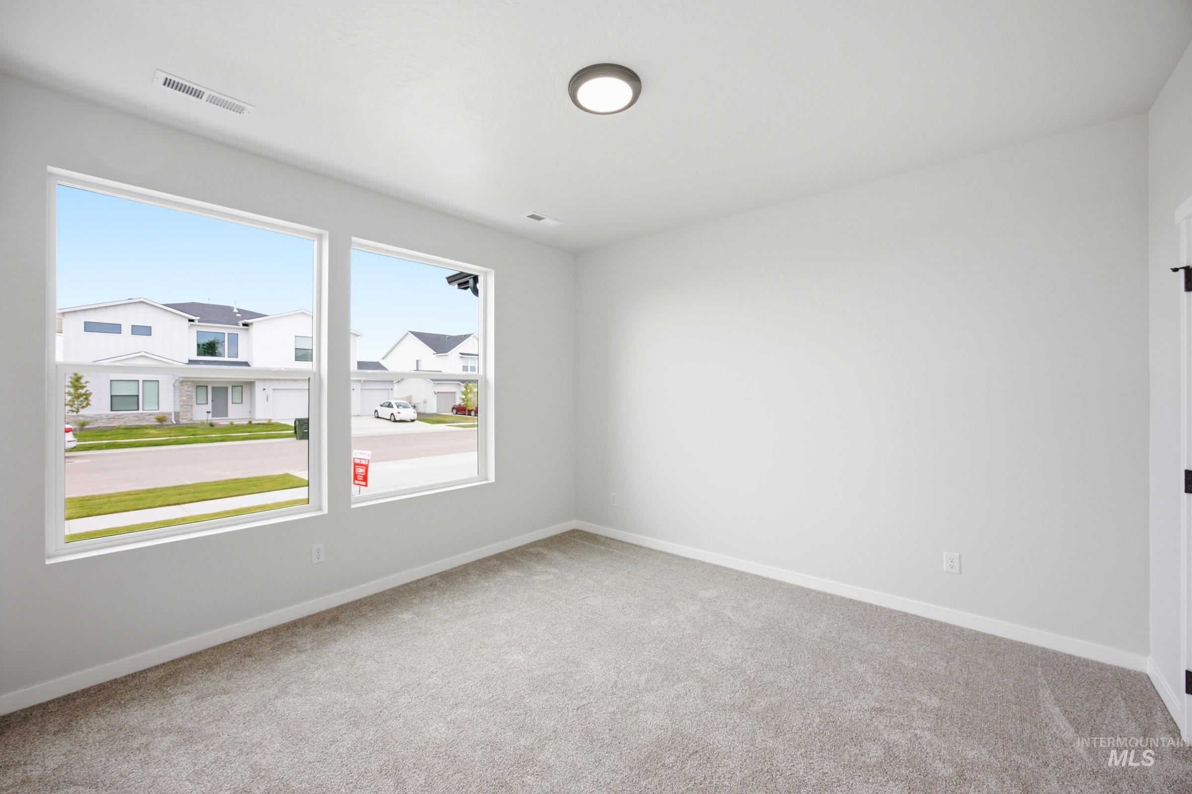 1064 W Cub River Dr, Meridian, Idaho 83642, 4 Bedrooms, 3.5 Bathrooms, Residential For Sale, Price $679,990,MLS 98986286