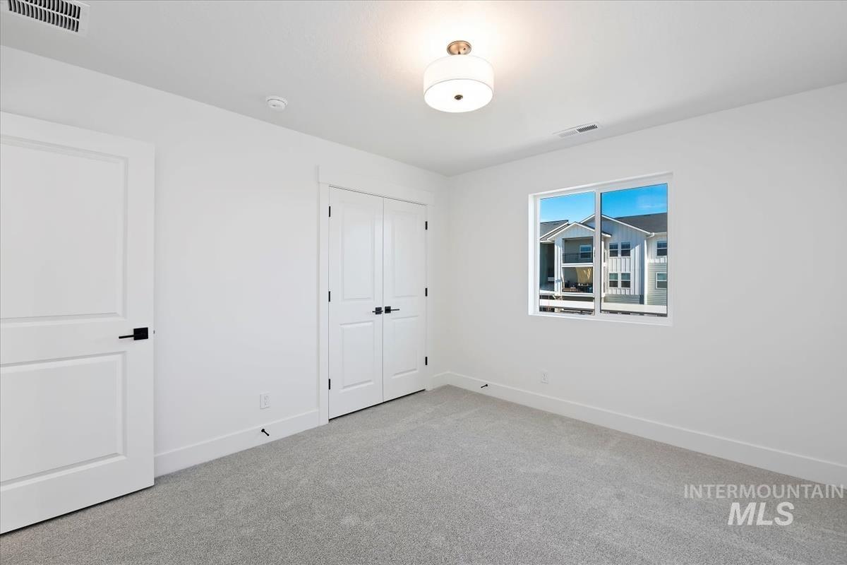 760 S Calhoun Ln, Star, Idaho 83669, 4 Bedrooms, 2.5 Bathrooms, Residential For Sale, Price $484,880,MLS 98986287