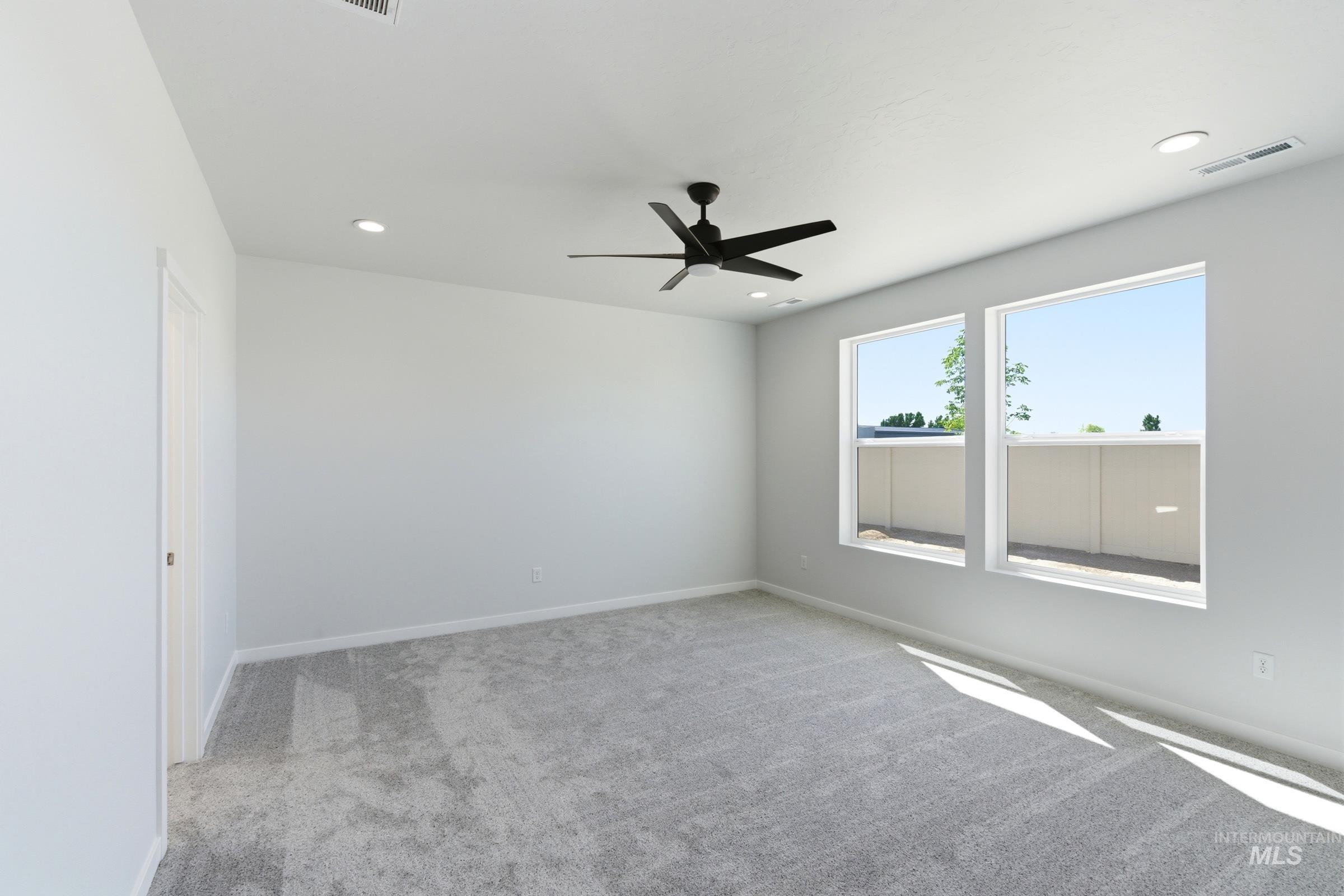 13663 Redway Ct, Caldwell, Idaho 83607, 4 Bedrooms, 2.5 Bathrooms, Residential For Sale, Price $539,990,MLS 98986288