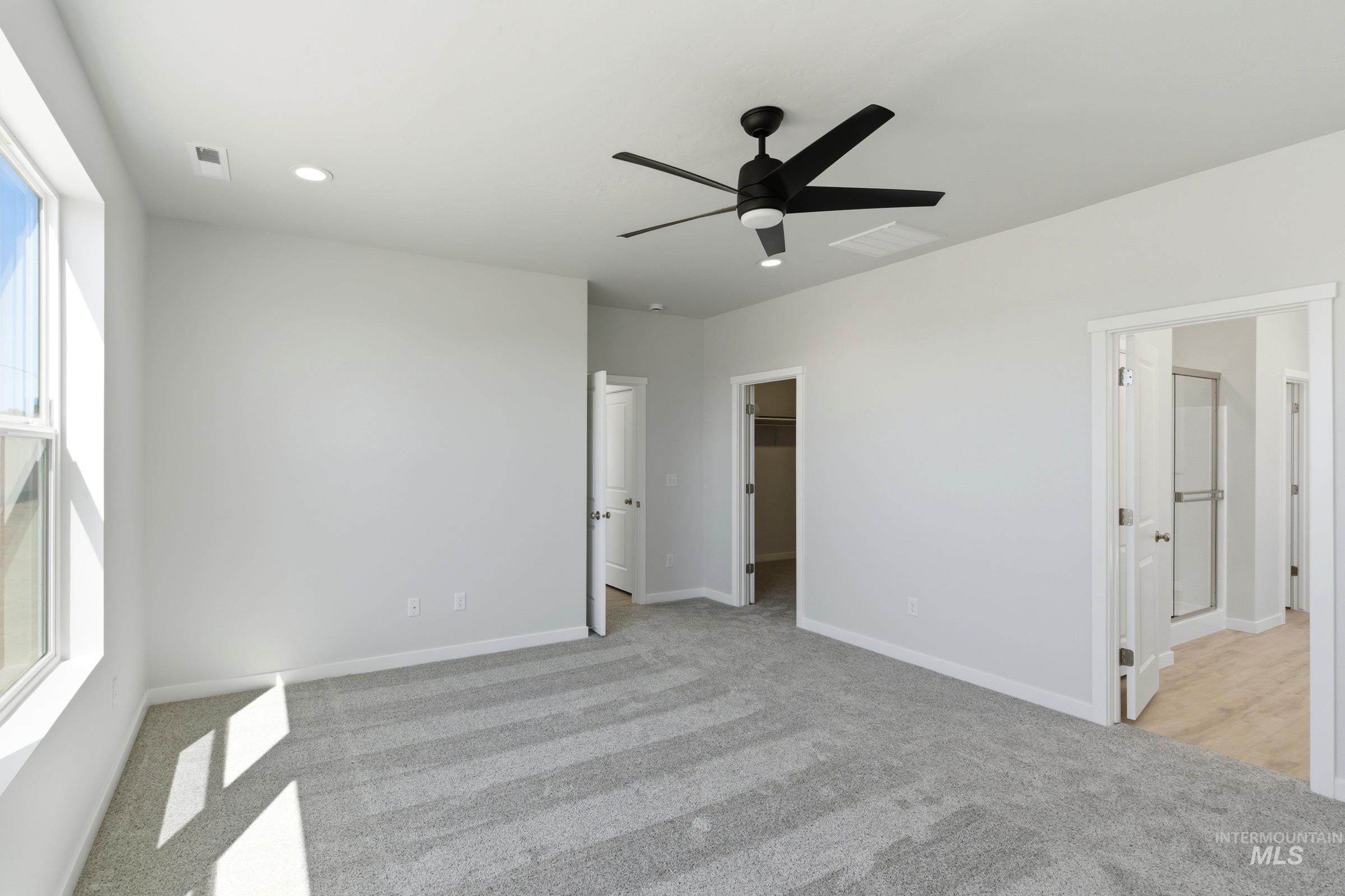 13663 Redway Ct, Caldwell, Idaho 83607, 4 Bedrooms, 2.5 Bathrooms, Residential For Sale, Price $539,990,MLS 98986288