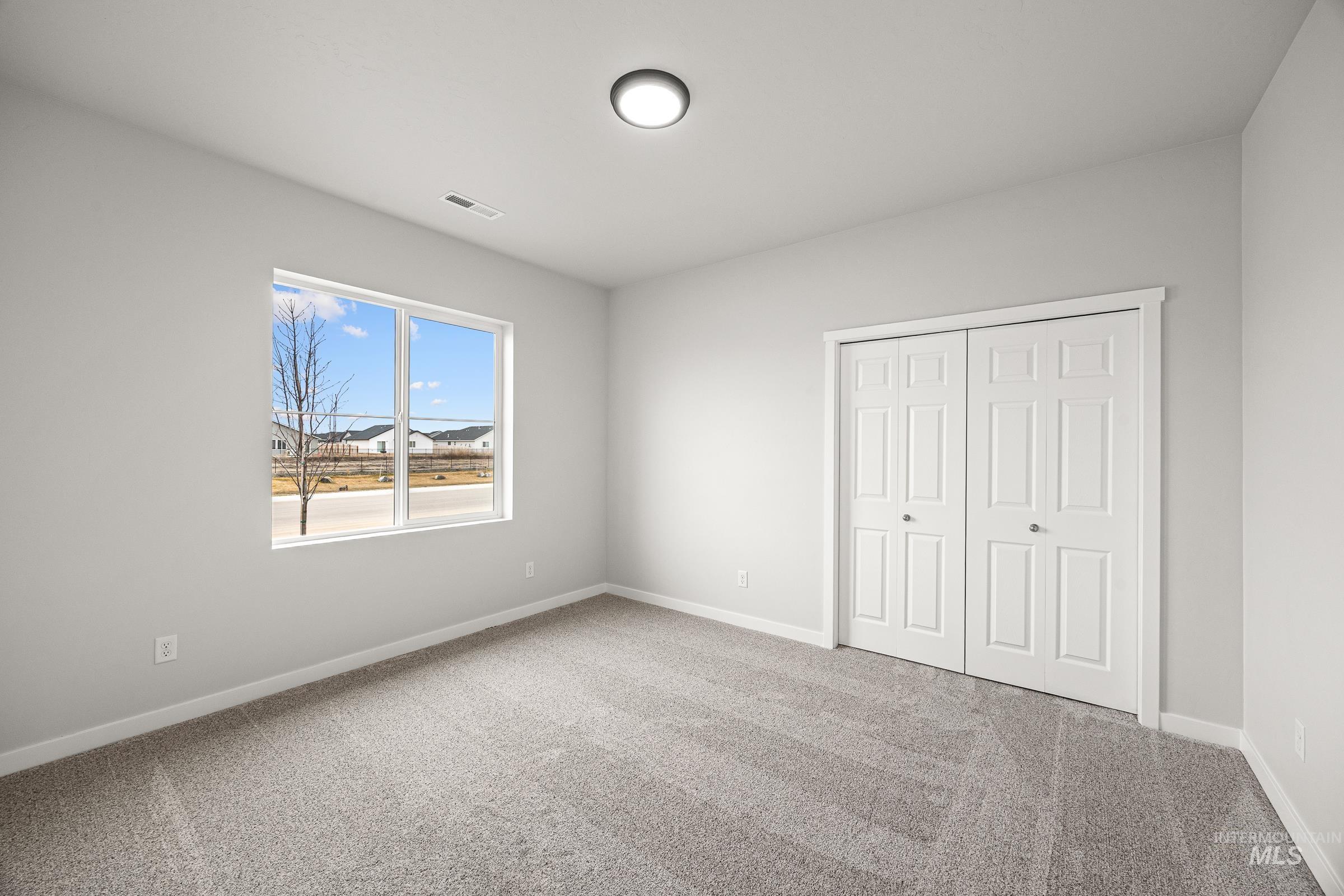 13663 Redway Ct, Caldwell, Idaho 83607, 4 Bedrooms, 2 Bathrooms, Residential For Sale, Price $539,990,MLS 98986288