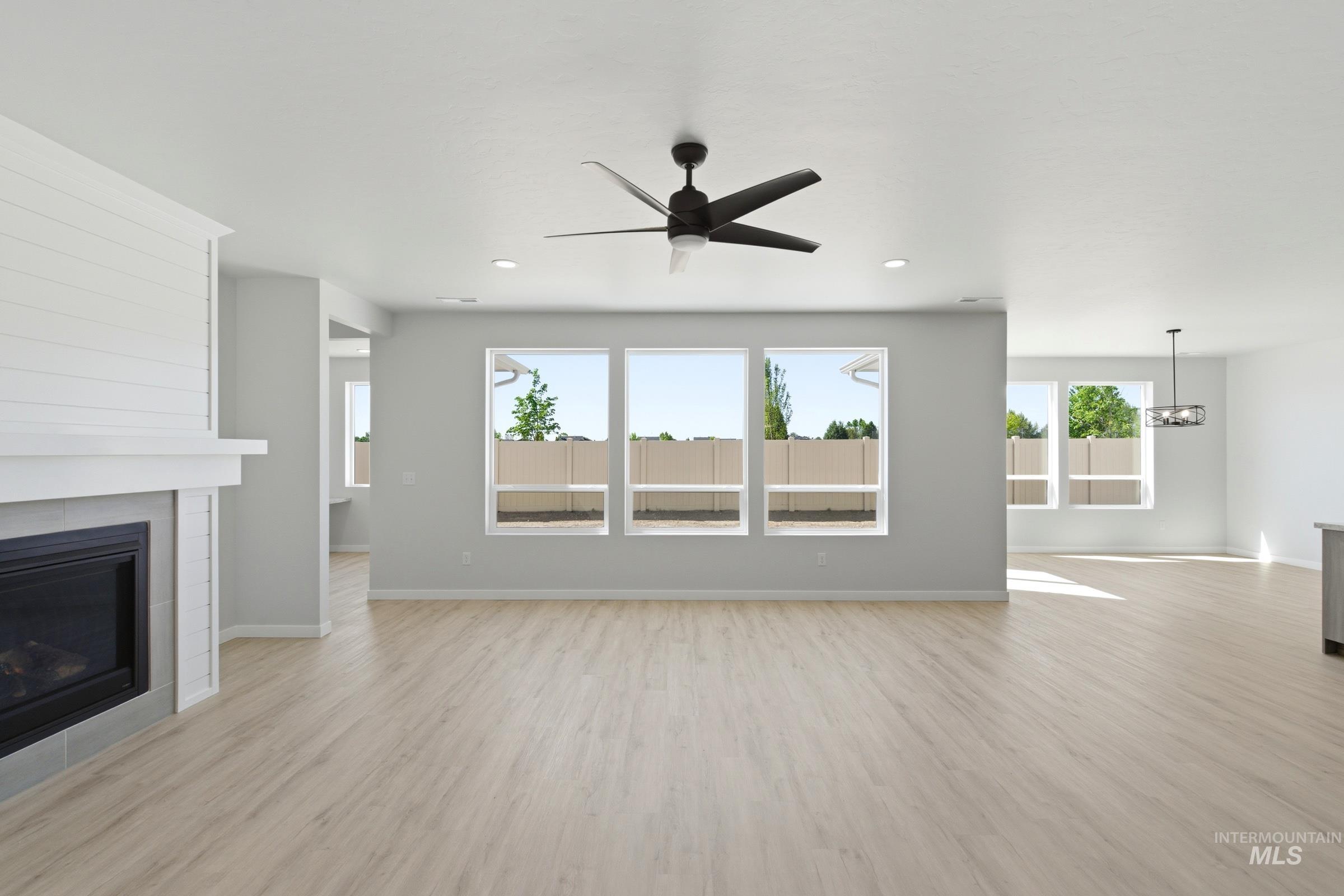 13663 Redway Ct, Caldwell, Idaho 83607, 4 Bedrooms, 2.5 Bathrooms, Residential For Sale, Price $539,990,MLS 98986288
