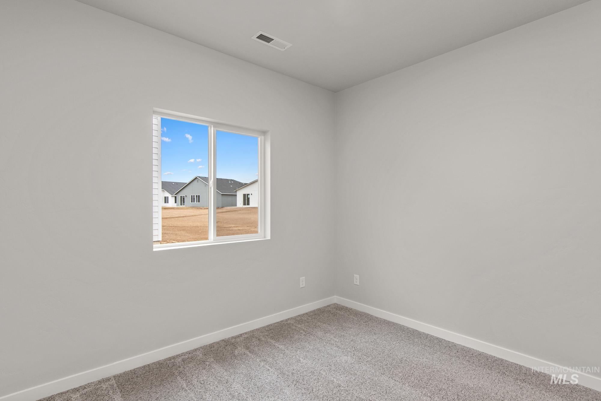 13647 Redway Ct, Caldwell, Idaho 83607, 3 Bedrooms, 2 Bathrooms, Residential For Sale, Price $452,990,MLS 98986289