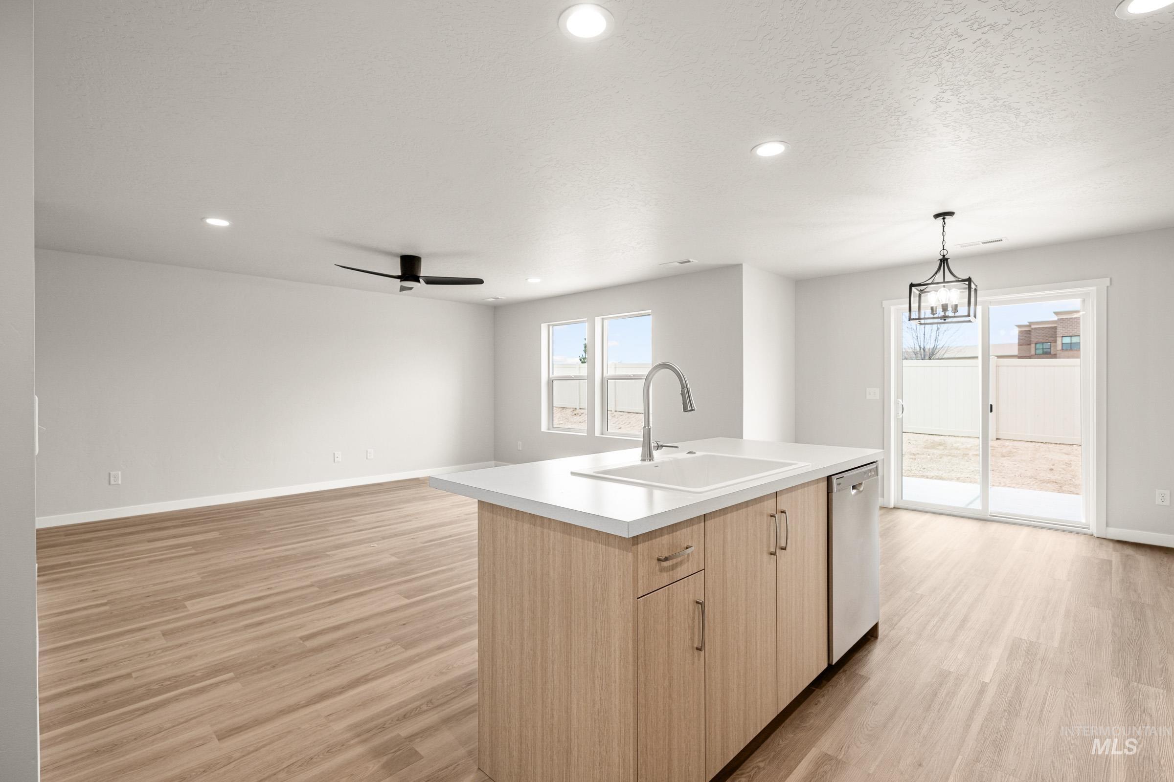 2382 W Fallon Lp, Nampa, Idaho 83651, 3 Bedrooms, 2.5 Bathrooms, Residential For Sale, Price $391,990,MLS 98986290