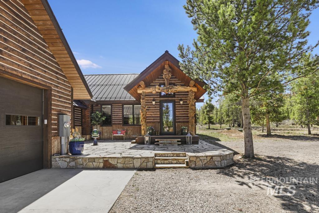 65 Goat Creek Way, Stanley, Idaho 83278, 2 Bedrooms, 3 Bathrooms, Residential For Sale, Price $1,990,000, 98986291