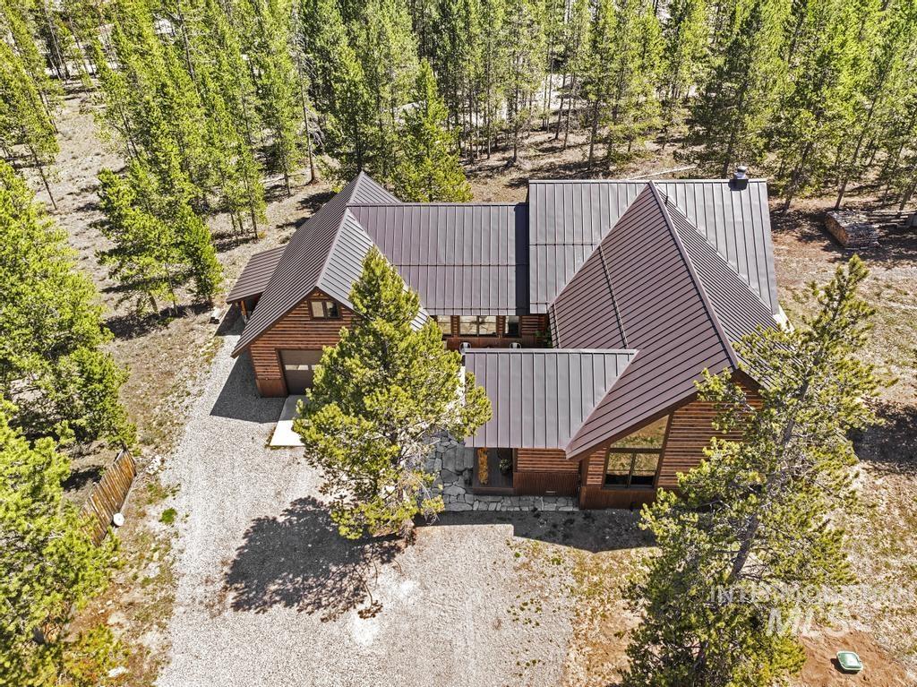 65 Goat Creek Way, Stanley, Idaho 83278, 2 Bedrooms, 3 Bathrooms, Residential For Sale, Price $1,990,000, 98986291