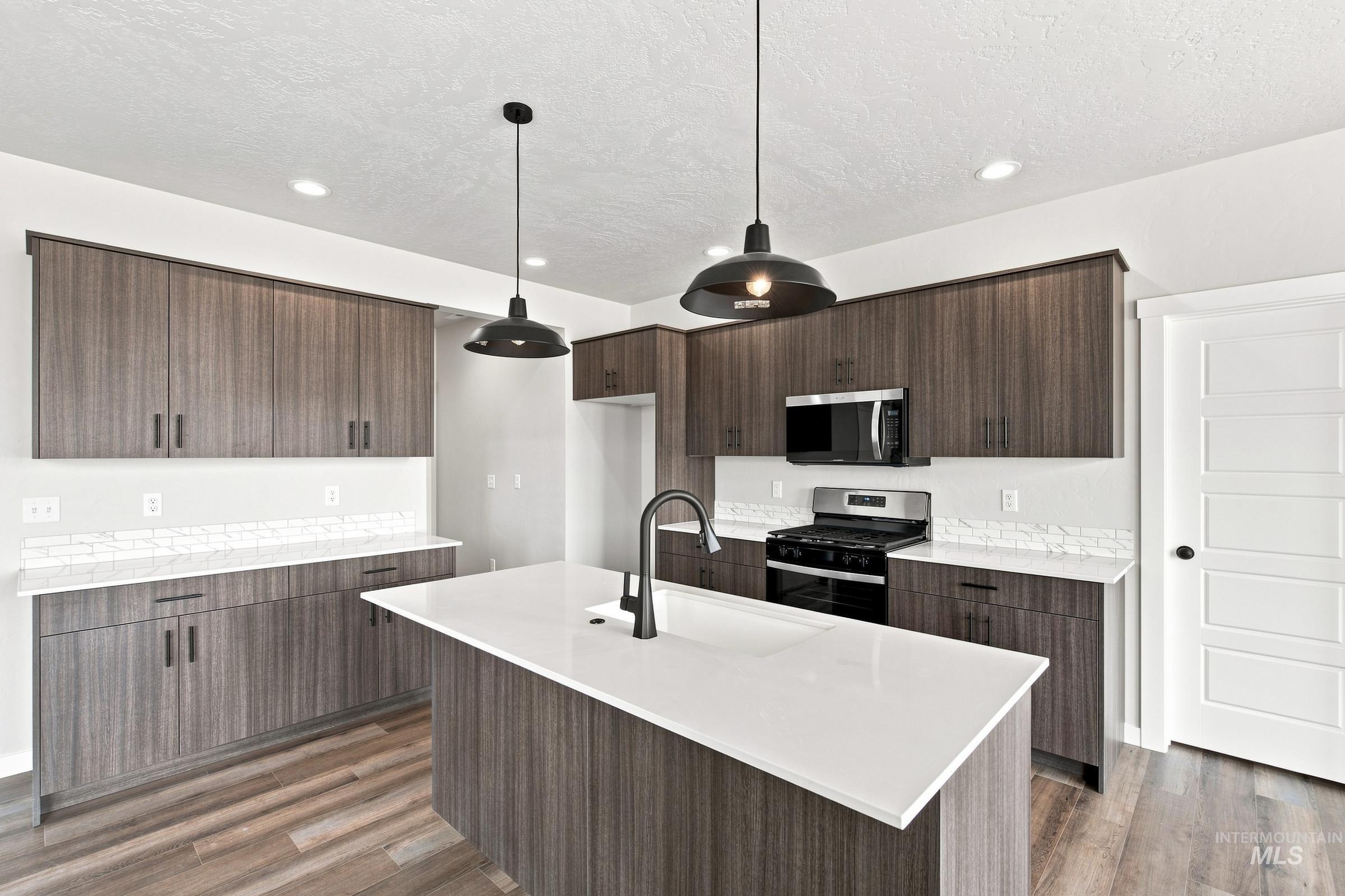 5328 S Danforth Ave, Nampa, Idaho 83686, 5 Bedrooms, 2.5 Bathrooms, Residential For Sale, Price $599,990,MLS 98986293