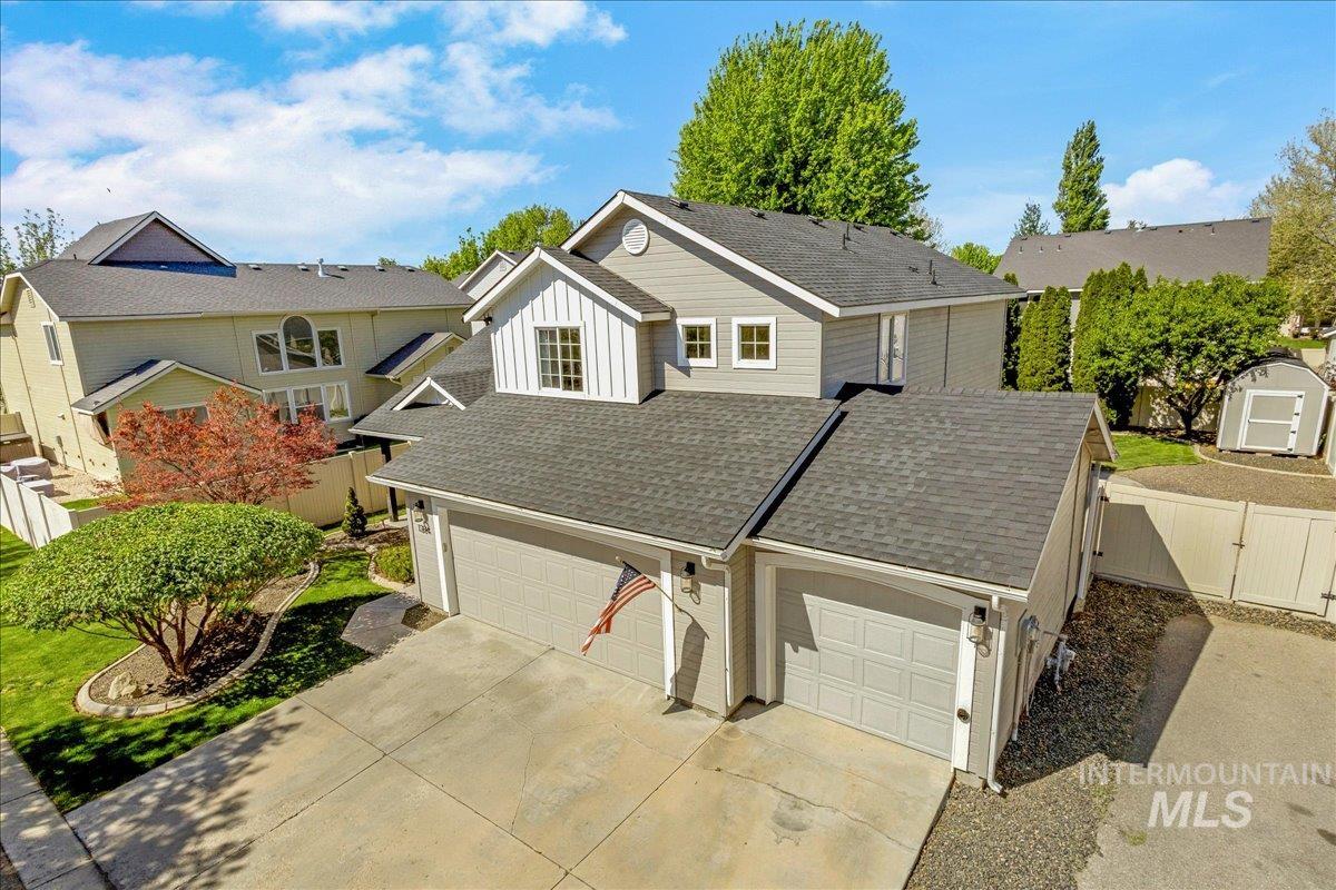 1384 E Palermo St, Meridian, Idaho 83642, 4 Bedrooms, 2.5 Bathrooms, Residential For Sale, Price $499,900,MLS 98986296