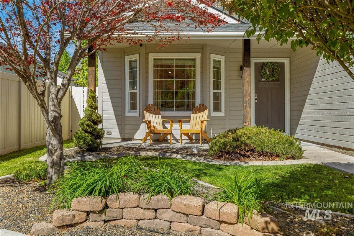 1384 E Palermo St, Meridian, Idaho 83642, 4 Bedrooms, 2.5 Bathrooms, Residential For Sale, Price $499,900,MLS 98986296