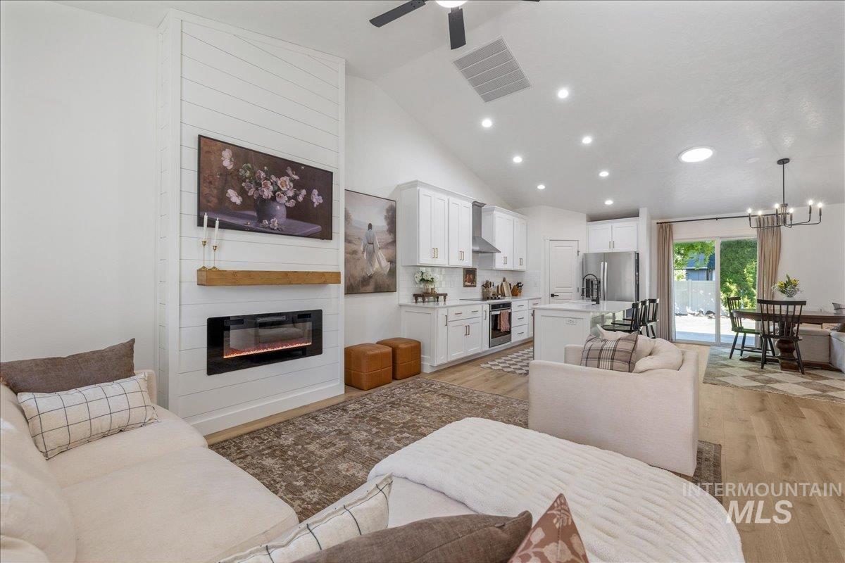 1384 E Palermo St, Meridian, Idaho 83642, 4 Bedrooms, 2.5 Bathrooms, Residential For Sale, Price $499,900,MLS 98986296