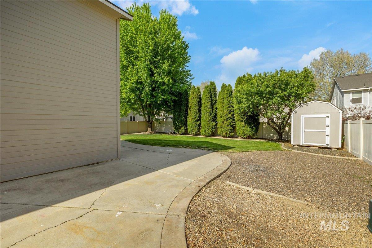 1384 E Palermo St, Meridian, Idaho 83642, 4 Bedrooms, 2.5 Bathrooms, Residential For Sale, Price $499,900,MLS 98986296