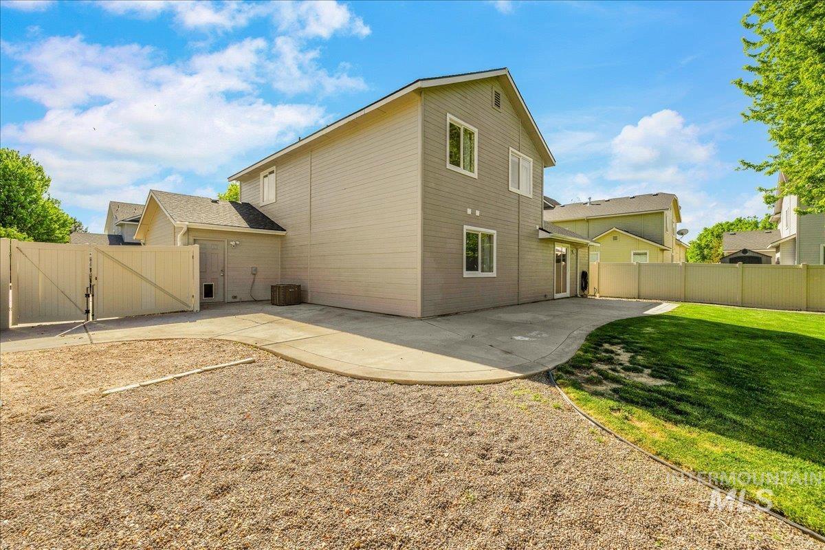 1384 E Palermo St, Meridian, Idaho 83642, 4 Bedrooms, 2.5 Bathrooms, Residential For Sale, Price $499,900,MLS 98986296