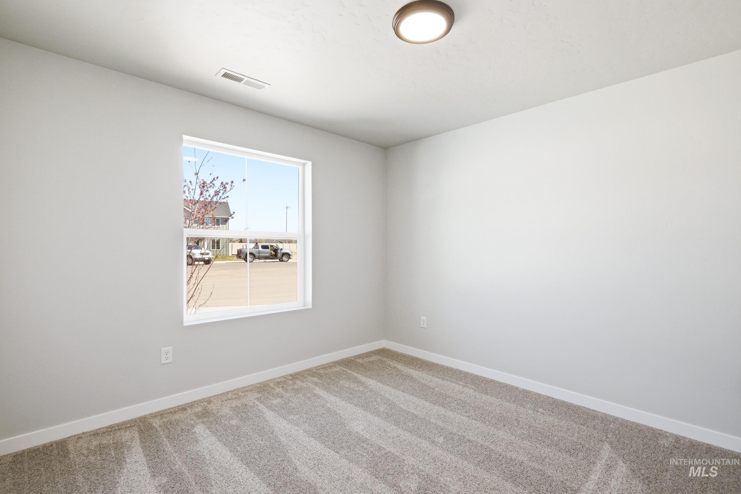 3570 E Jamestown Dr, Nampa, Idaho 83686, 5 Bedrooms, 3 Bathrooms, Residential For Sale, Price $494,990,MLS 98986297
