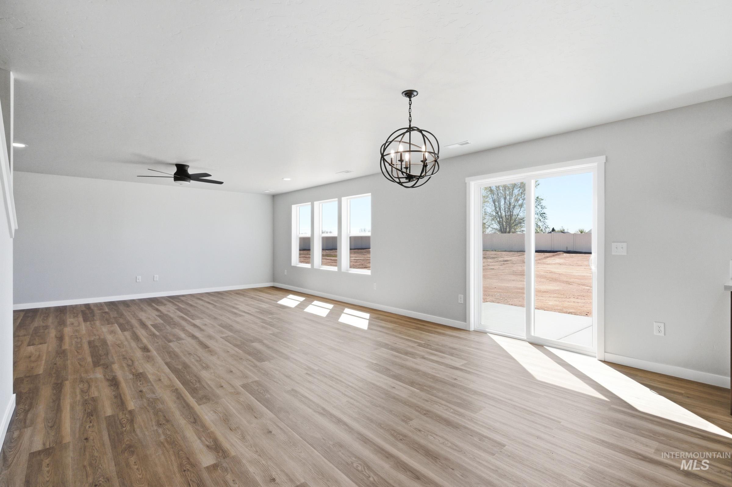 3570 E Jamestown Dr, Nampa, Idaho 83686, 5 Bedrooms, 3 Bathrooms, Residential For Sale, Price $494,990,MLS 98986297
