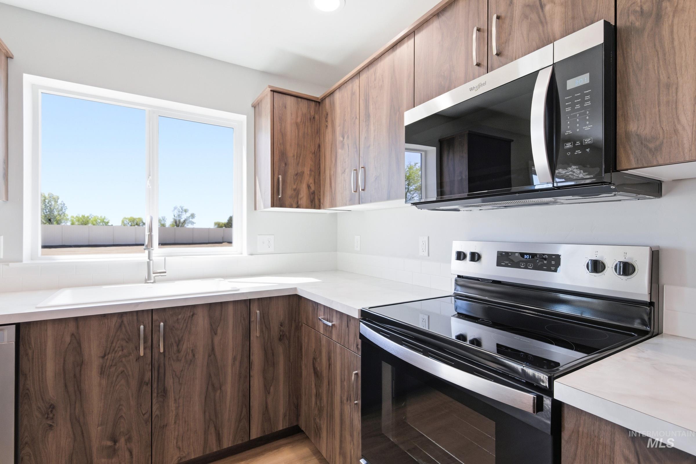 3570 E Jamestown Dr, Nampa, Idaho 83686, 5 Bedrooms, 3 Bathrooms, Residential For Sale, Price $494,990,MLS 98986297