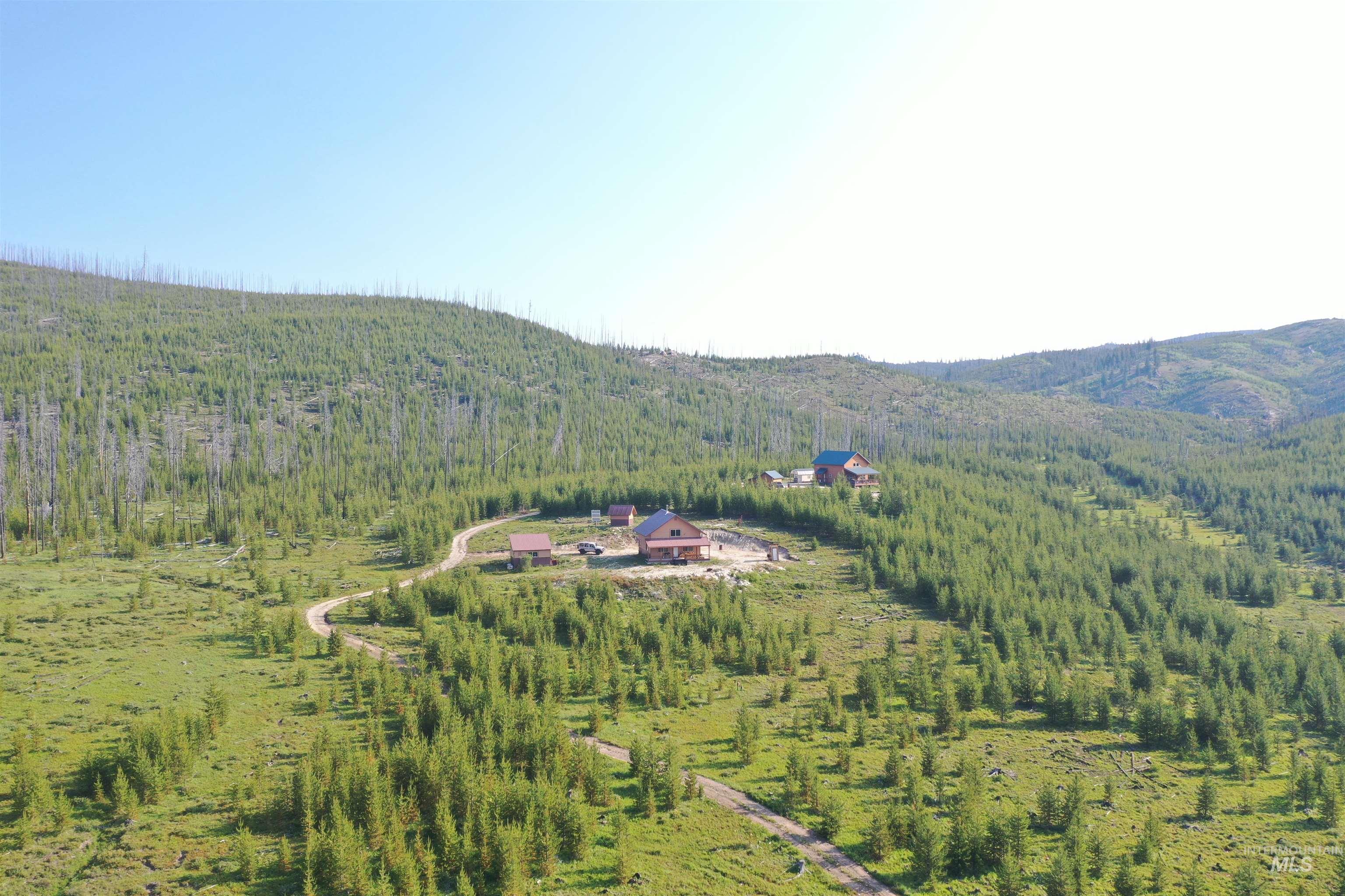 532 Warren Creek Road, Warren, Idaho 83671, 2 Bedrooms, 2 Bathrooms, Residential For Sale, Price $415,000,MLS 98986300