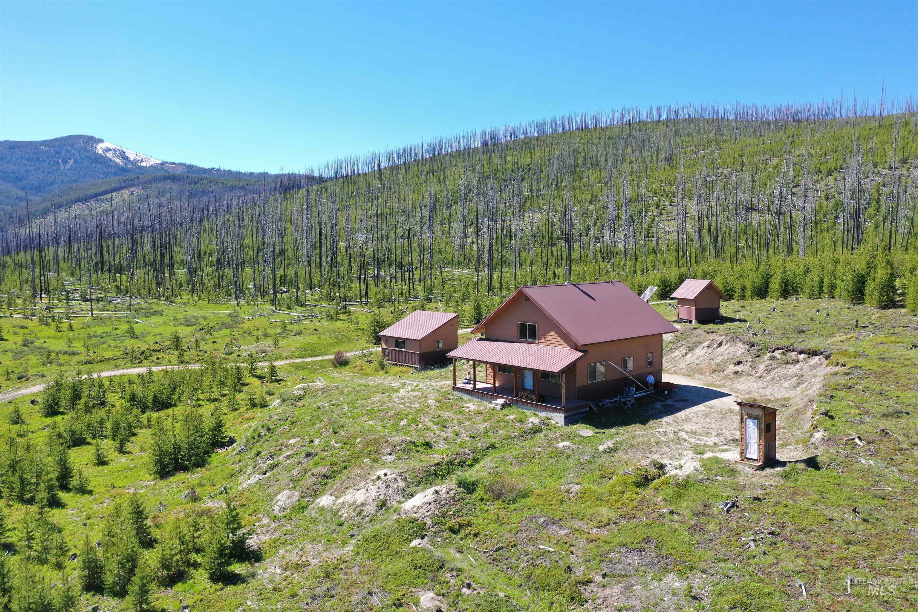 532 Warren Creek Road, Warren, Idaho 83671, 2 Bedrooms, 2 Bathrooms, Residential For Sale, Price $415,000,MLS 98986300