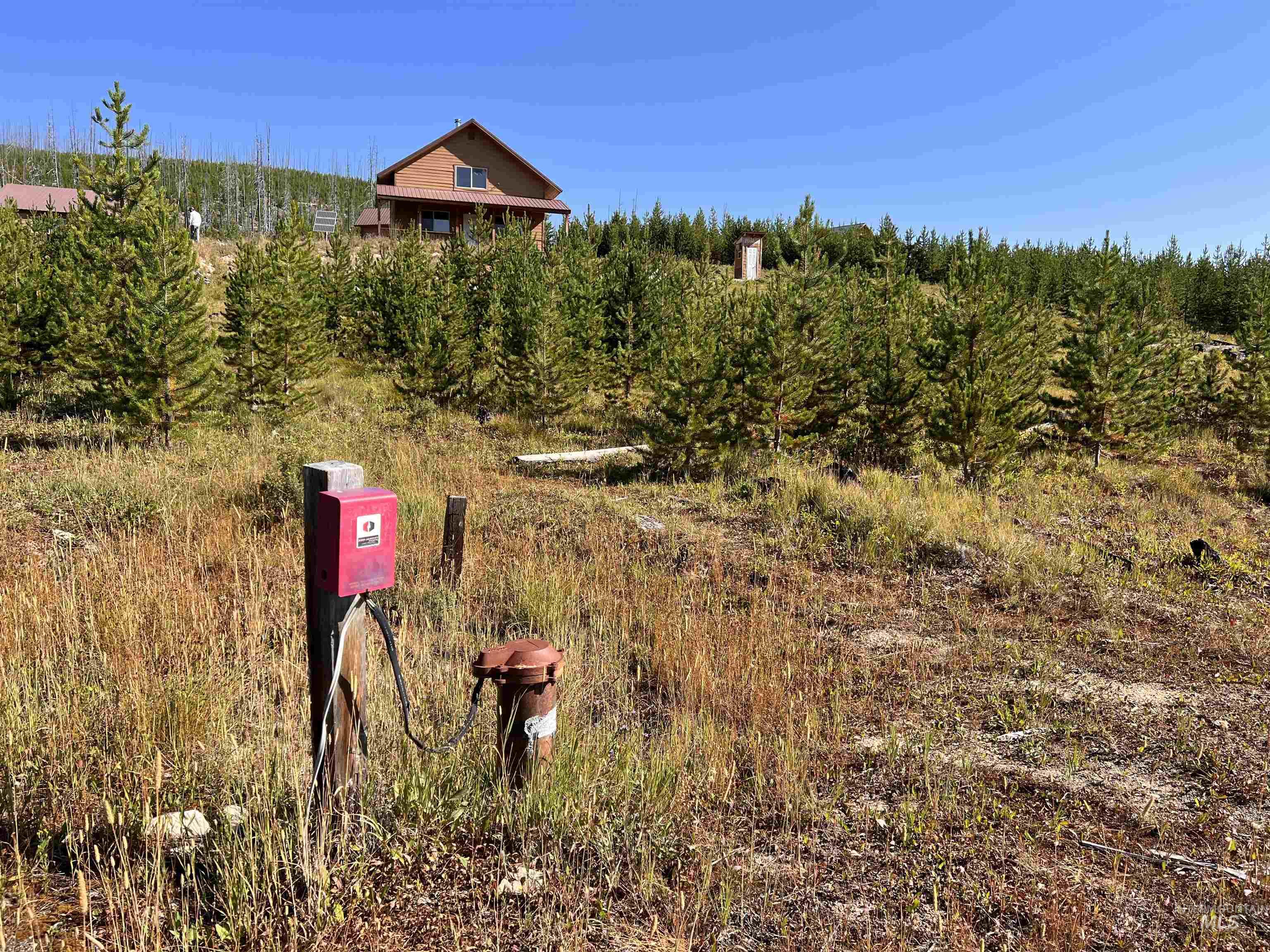 532 Warren Creek Road, Warren, Idaho 83671, 2 Bedrooms, 2 Bathrooms, Residential For Sale, Price $415,000,MLS 98986300