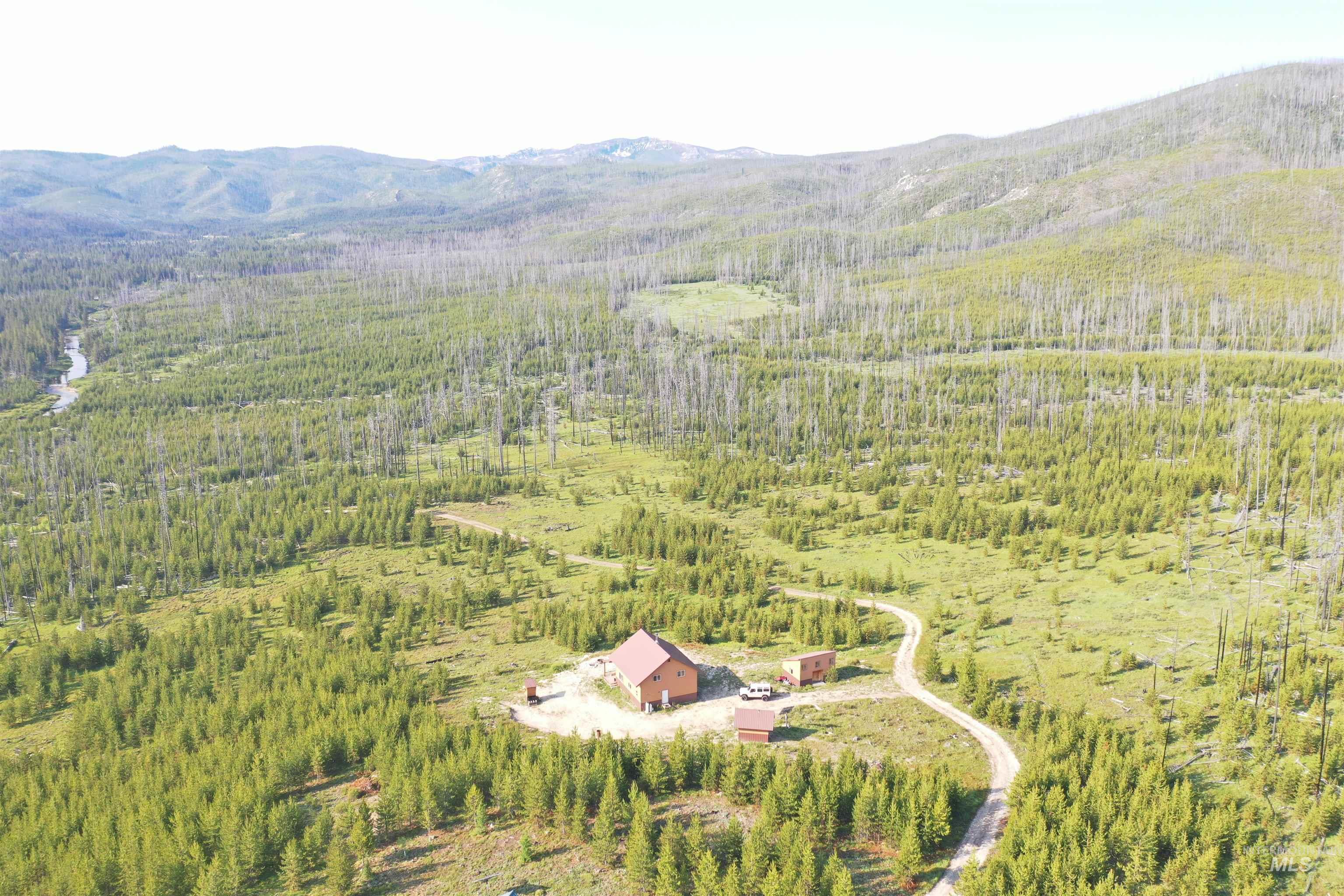 532 Warren Creek Road, Warren, Idaho 83671, 2 Bedrooms, 2 Bathrooms, Residential For Sale, Price $415,000,MLS 98986300