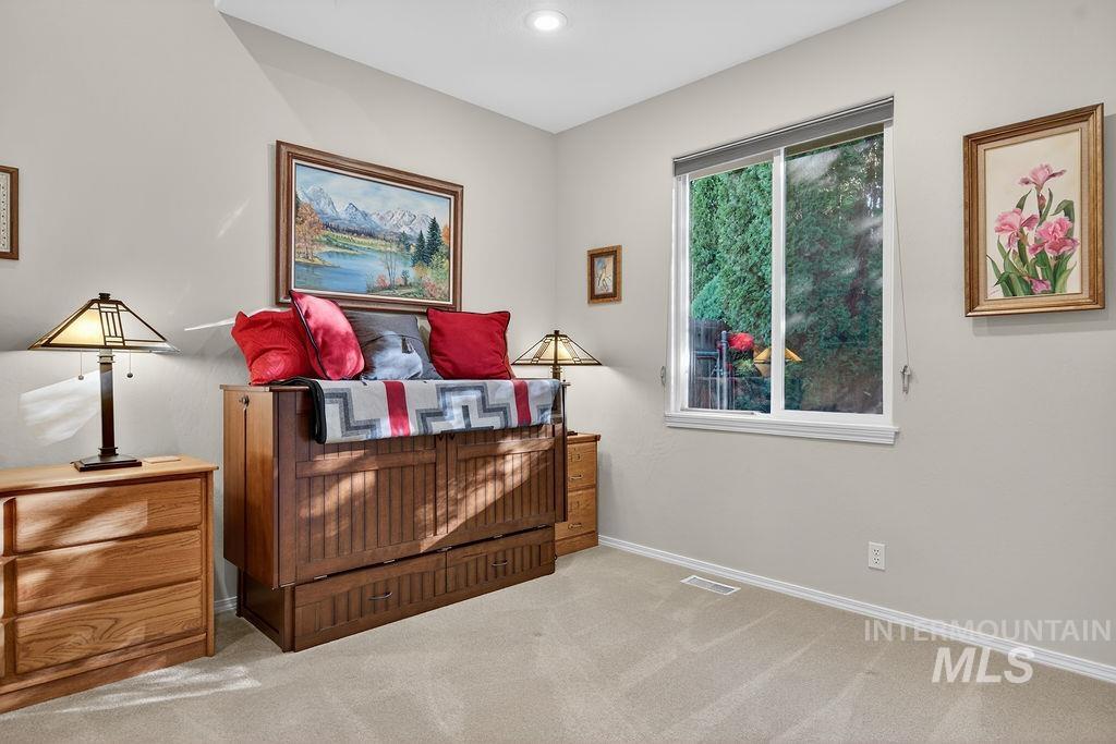2126 S Weimaraner Way, Meridian, Idaho 83642-4610, 4 Bedrooms, 2 Bathrooms, Residential For Sale, Price $619,000, 98986304