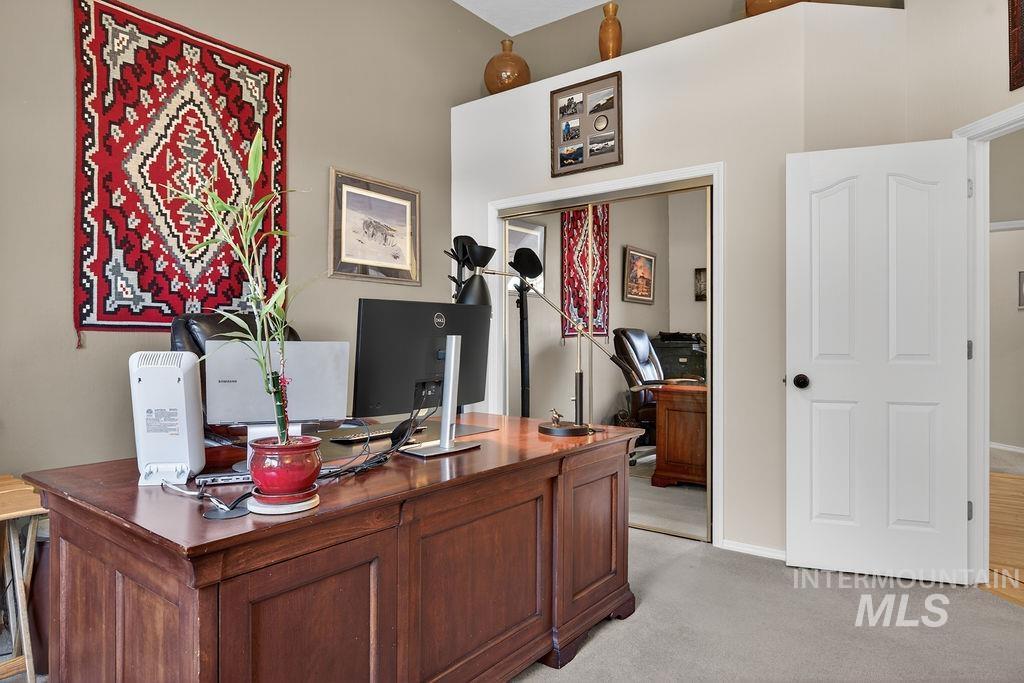 2126 S Weimaraner Way, Meridian, Idaho 83642-4610, 4 Bedrooms, 2 Bathrooms, Residential For Sale, Price $619,000, 98986304