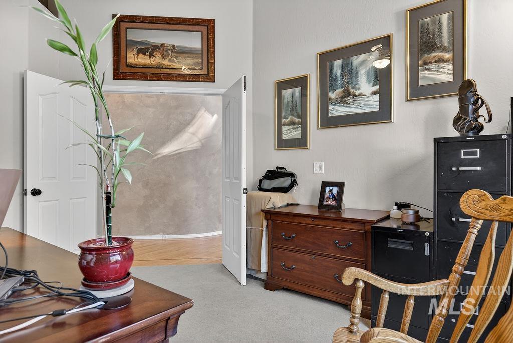 2126 S Weimaraner Way, Meridian, Idaho 83642-4610, 4 Bedrooms, 2 Bathrooms, Residential For Sale, Price $619,000, 98986304