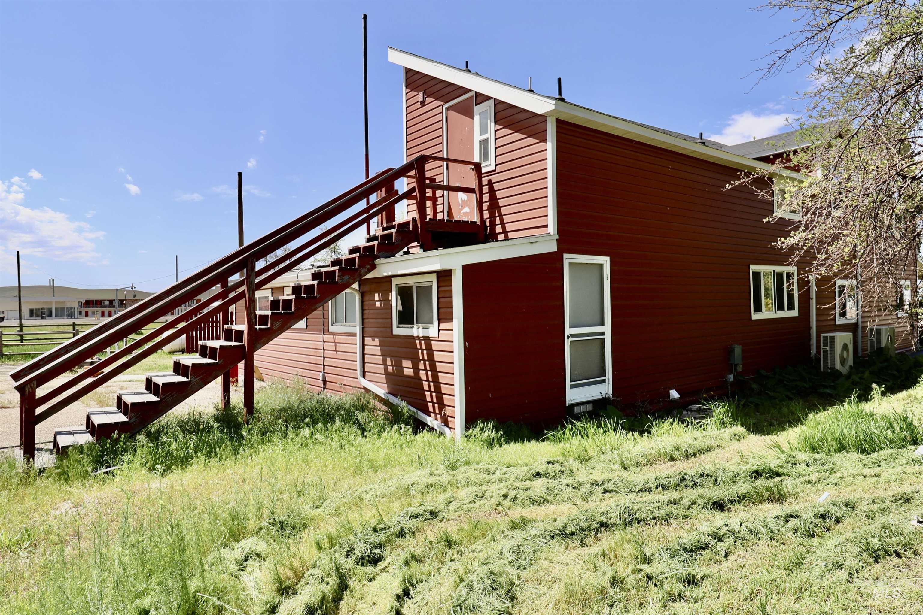 306 Wroten St, Jordan Valley, Oregon 97910, 5 Bedrooms, 3 Bathrooms, Residential For Sale, Price $454,000,MLS 98986313