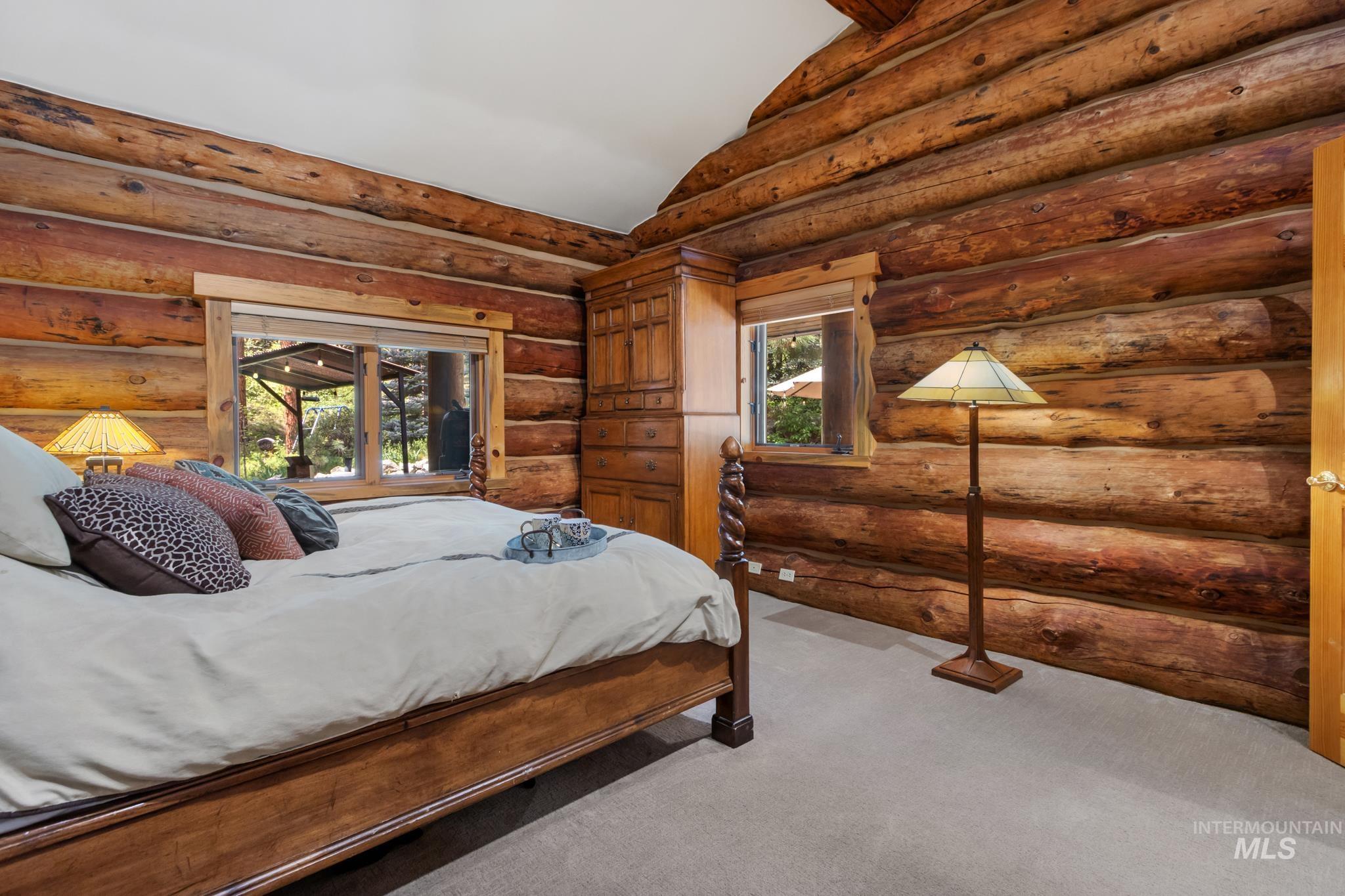 85 Pinetop Rd, Idaho City, Idaho 83631, 3 Bedrooms, 3.5 Bathrooms, Residential For Sale, Price $749,000, 98986314