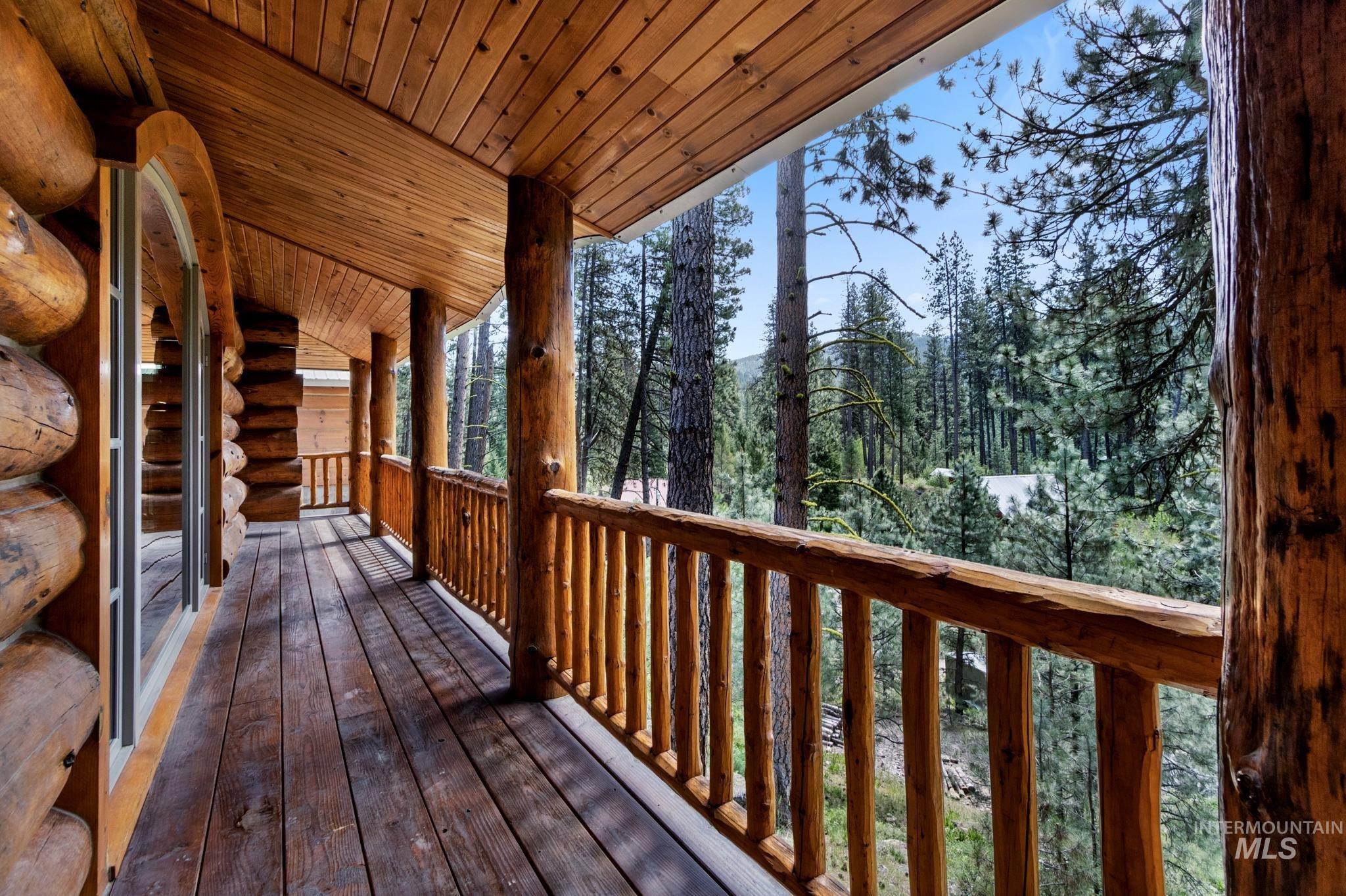 85 Pine Top Rd, Idaho City, Idaho 83631, 3 Bedrooms, 3.5 Bathrooms, Residential For Sale, Price $749,000,MLS 98986314
