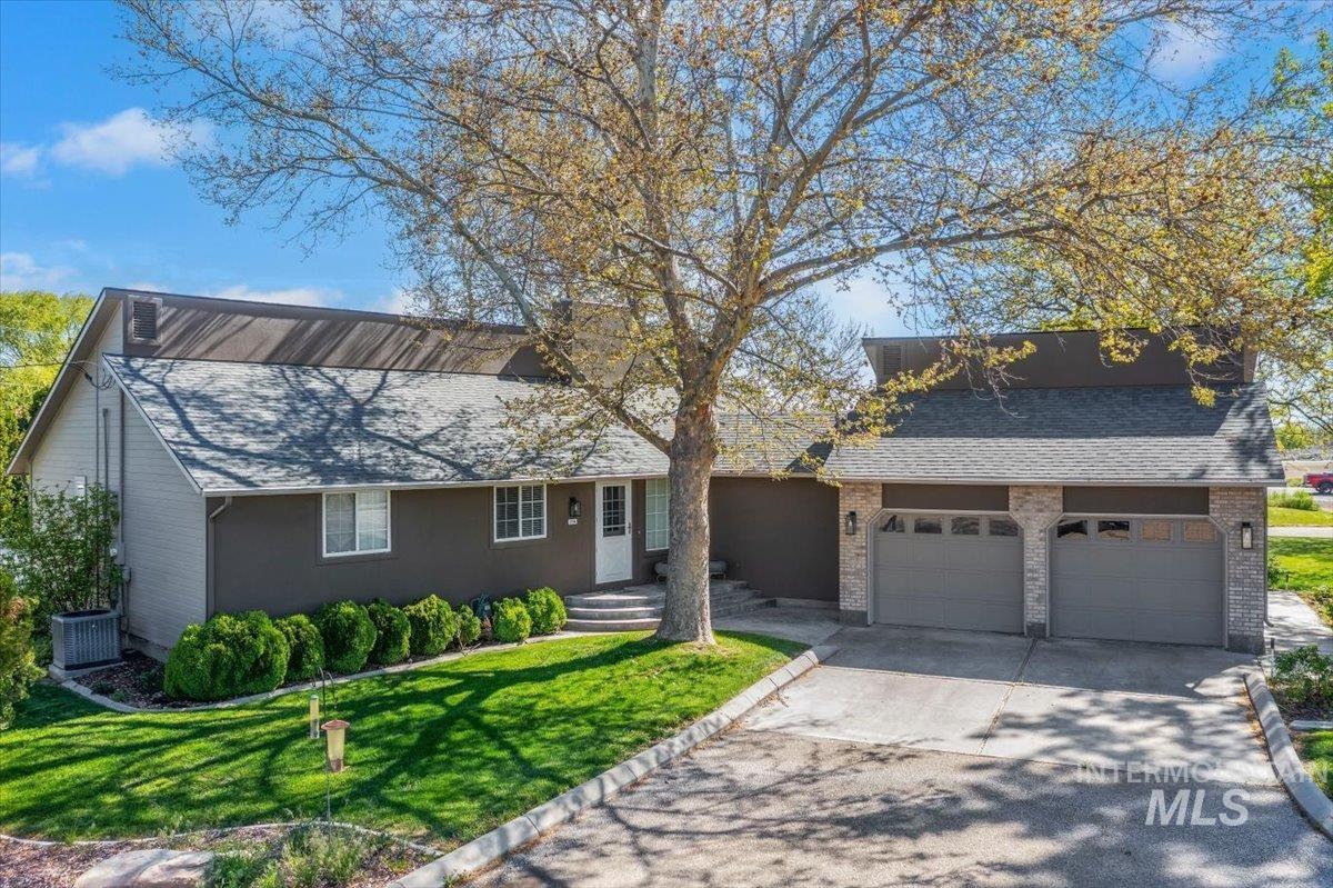 116 Fay Ln, Nampa, Idaho 83686, 4 Bedrooms, 3 Bathrooms, Residential For Sale, Price $559,900, 98986316