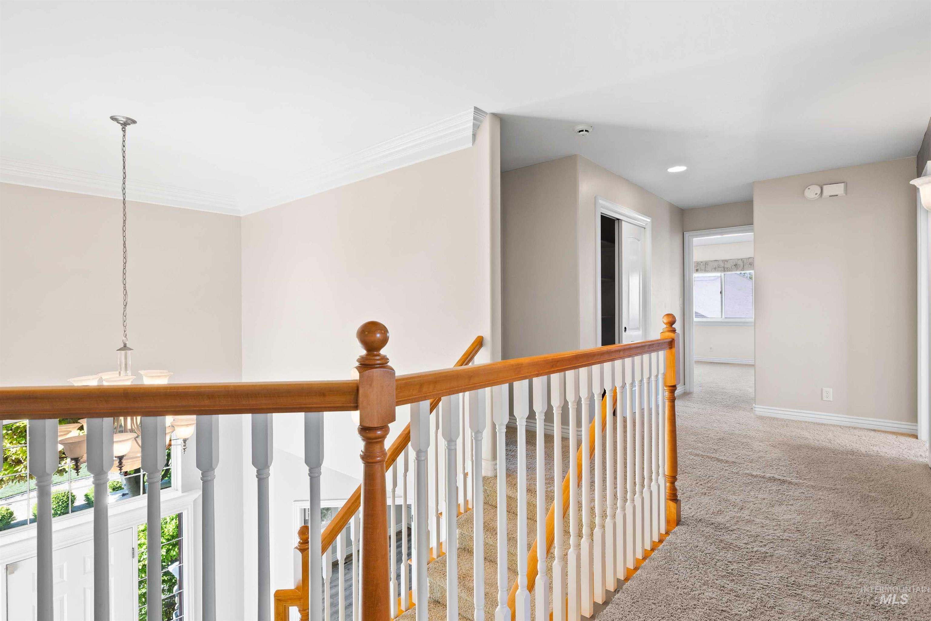 2522 E 3719 N, Twin Falls, Idaho 83301-2011, 5 Bedrooms, 3 Bathrooms, Residential For Sale, Price $777,500,MLS 98986317