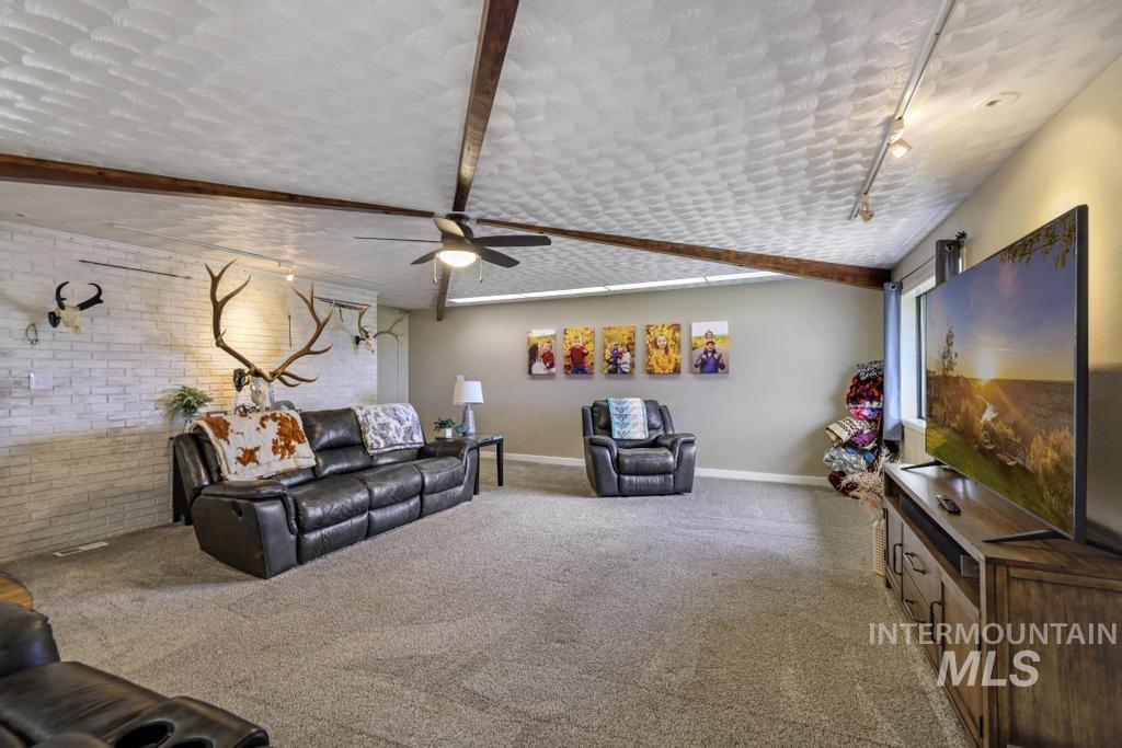 294 S 100 W, Burley, Idaho 83318, 4 Bedrooms, 3 Bathrooms, Residential For Sale, Price $585,000, 98986318