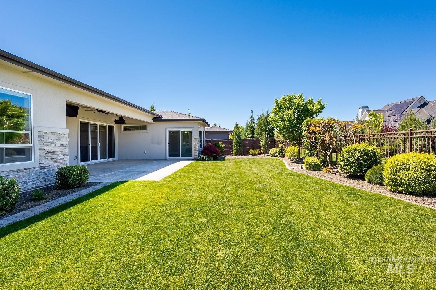 4588 W Sugar Tree Dr, Meridian, Idaho 83646, 5 Bedrooms, 3.5 Bathrooms, Residential For Sale, Price $1,089,000, 98986319