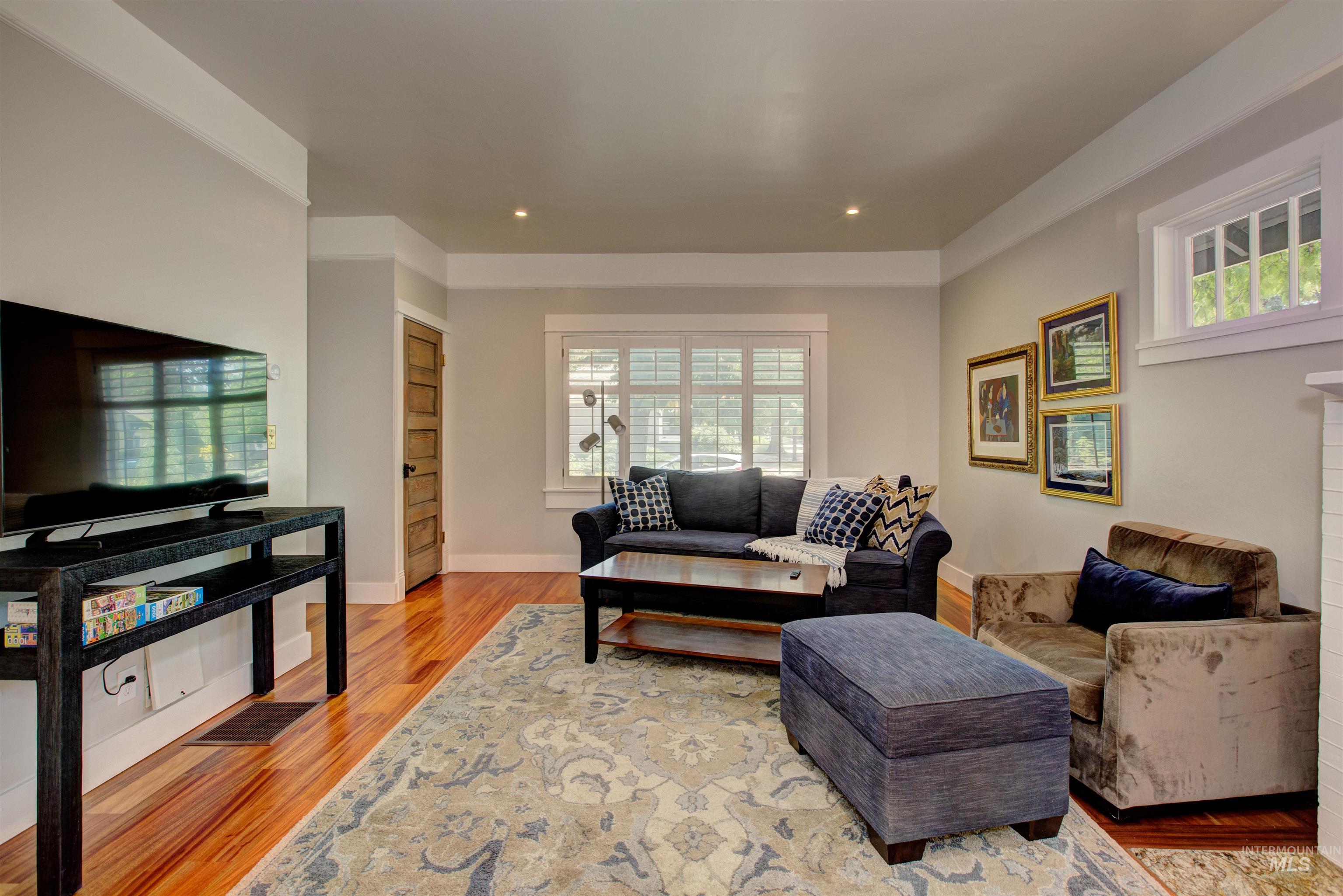 1201 N 22nd St, Boise, Idaho 83702-3305, 2 Bedrooms, 2 Bathrooms, Residential For Sale, Price $795,000,MLS 98986320