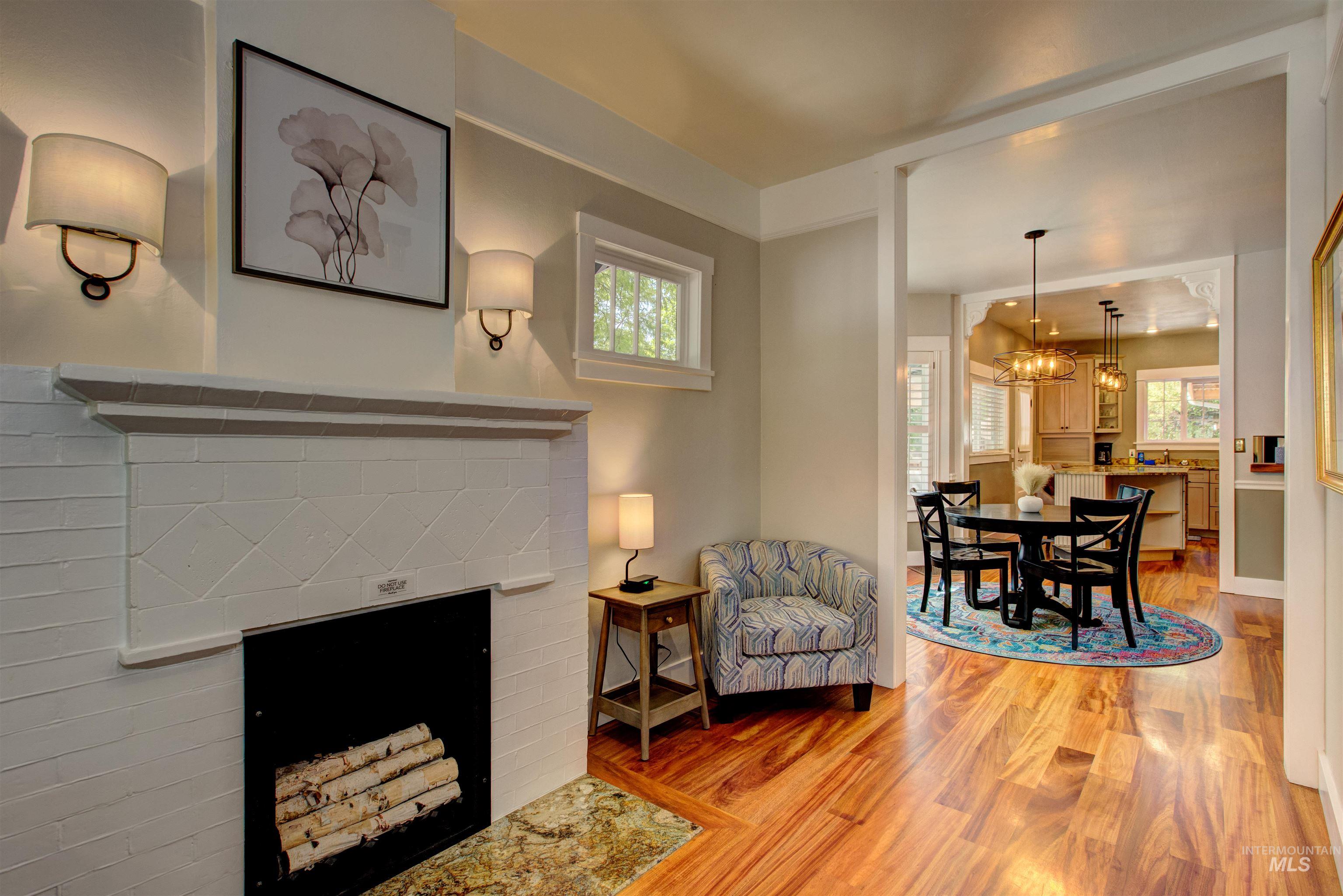 1201 N 22nd St, Boise, Idaho 83702-3305, 2 Bedrooms, 2 Bathrooms, Residential For Sale, Price $795,000,MLS 98986320