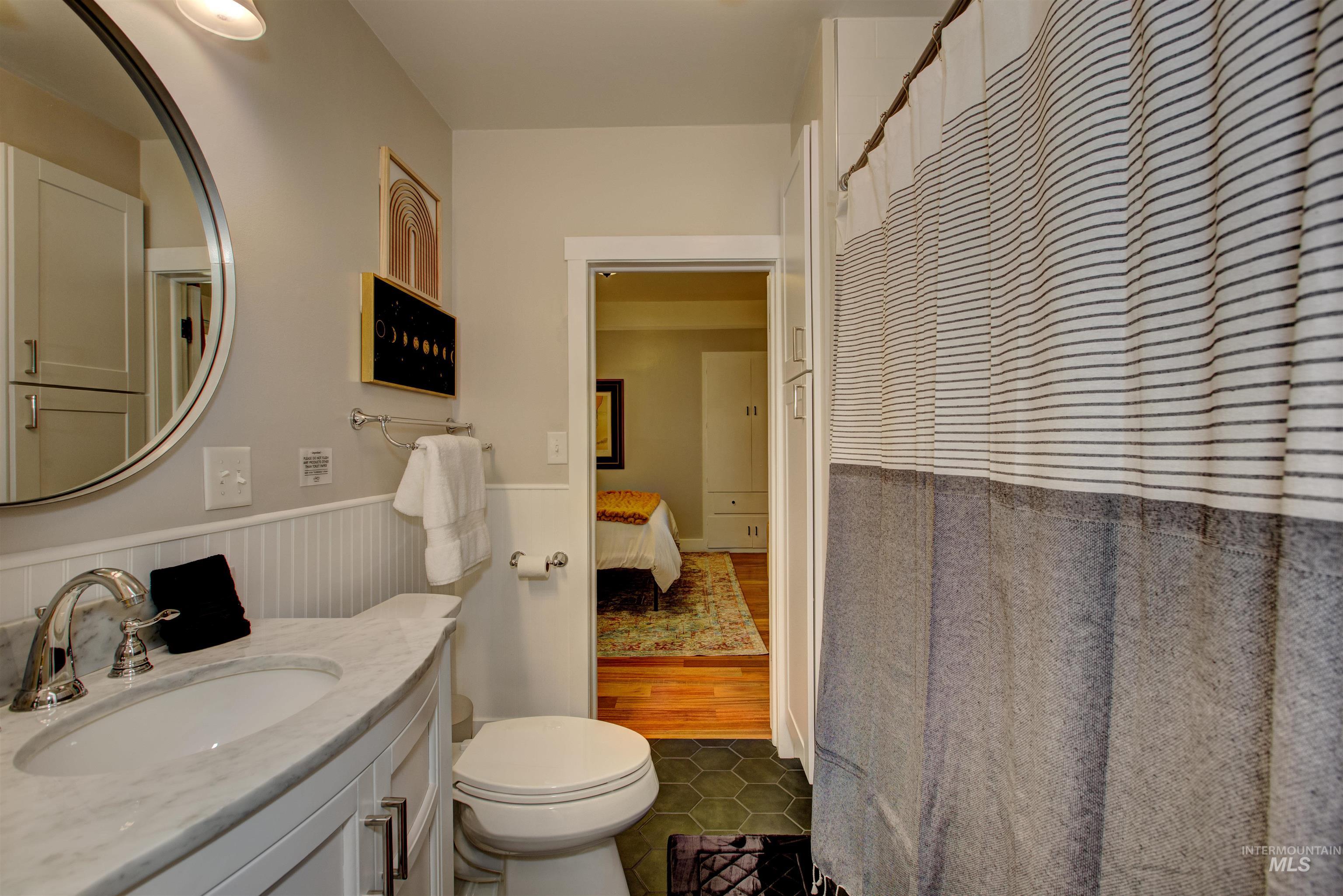 1201 N 22nd St, Boise, Idaho 83702-3305, 2 Bedrooms, 2 Bathrooms, Residential For Sale, Price $795,000,MLS 98986320
