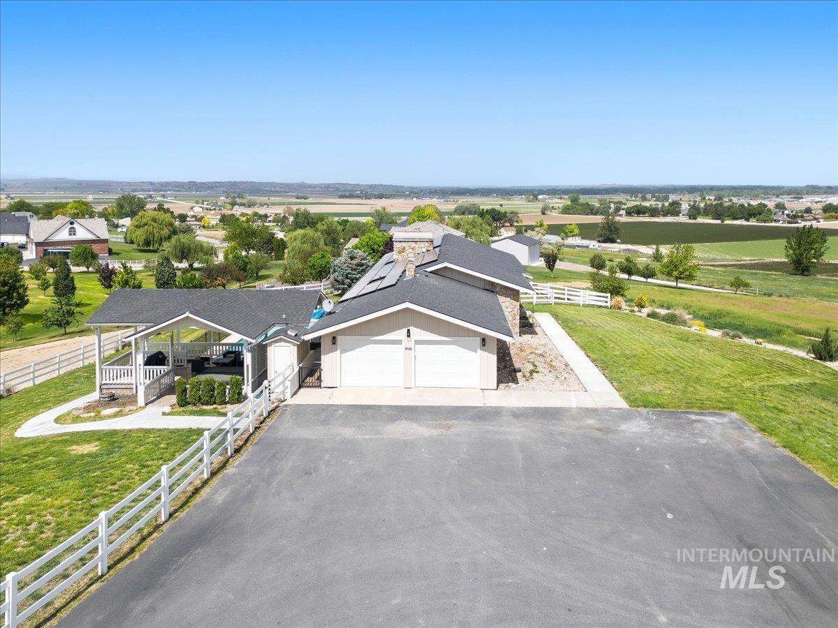 8520 Elkhorn Ln, Nampa, Idaho 83686, 5 Bedrooms, 3 Bathrooms, Residential For Sale, Price $1,169,000,MLS 98986321