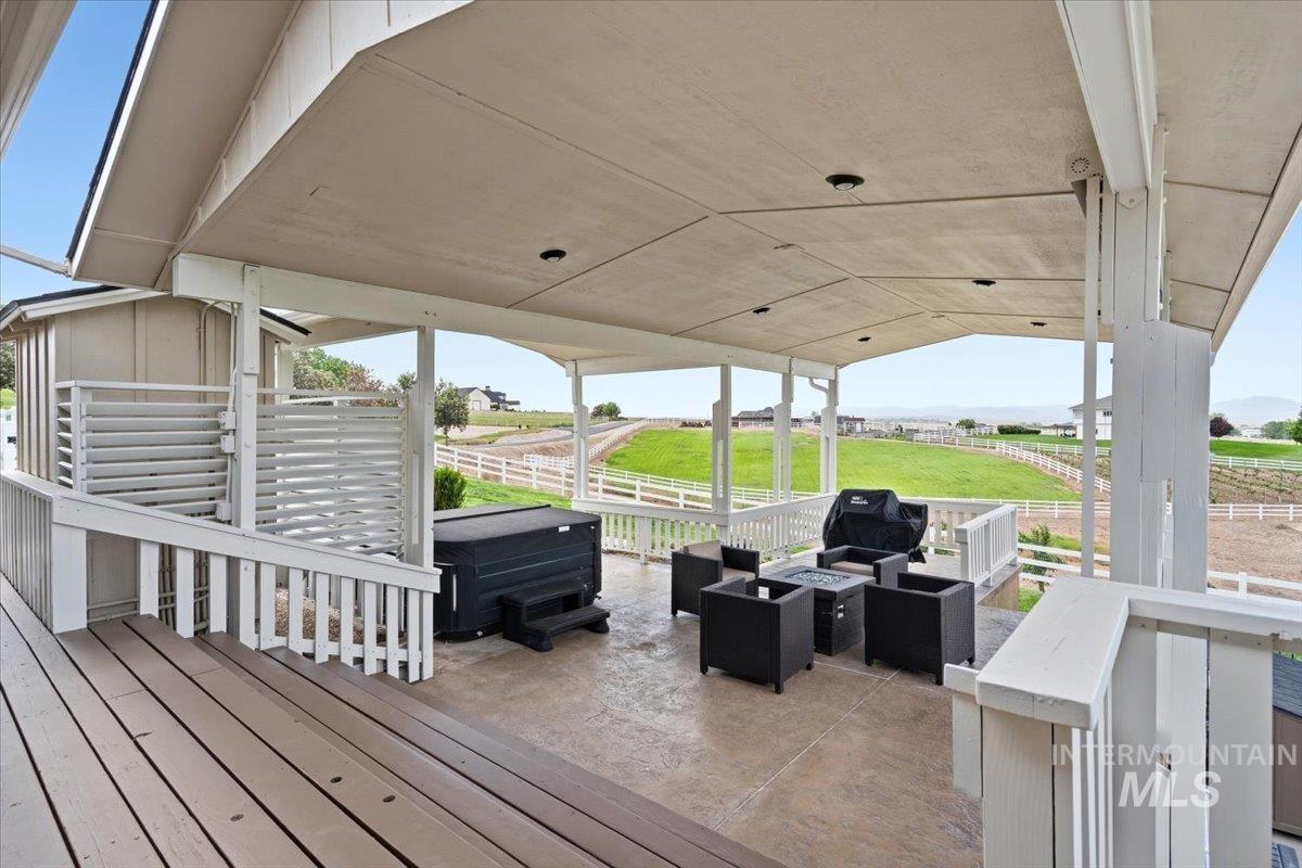 8520 Elkhorn Ln, Nampa, Idaho 83686, 5 Bedrooms, 3 Bathrooms, Residential For Sale, Price $1,169,000,MLS 98986321