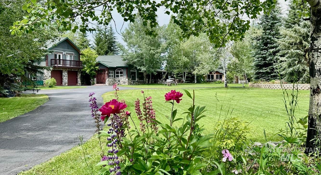 76 Rogers Lane, McCall, Idaho 83638, 4 Bedrooms, 4 Bathrooms, Residential For Sale, Price $1,399,000, 98986328