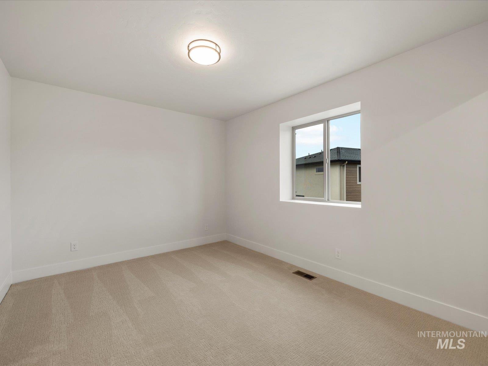 1715 S Federal Way, Boise, Idaho 83705, 3 Bedrooms, 2.5 Bathrooms, Residential For Sale, Price $576,880,MLS 98986331