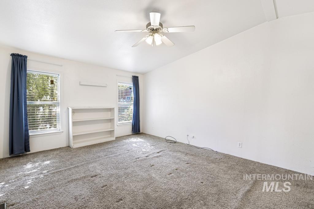 435 1St Ave E, Wendell, Idaho 83355-5103, 3 Bedrooms, 2 Bathrooms, Residential For Sale, Price $269,900, 98986333