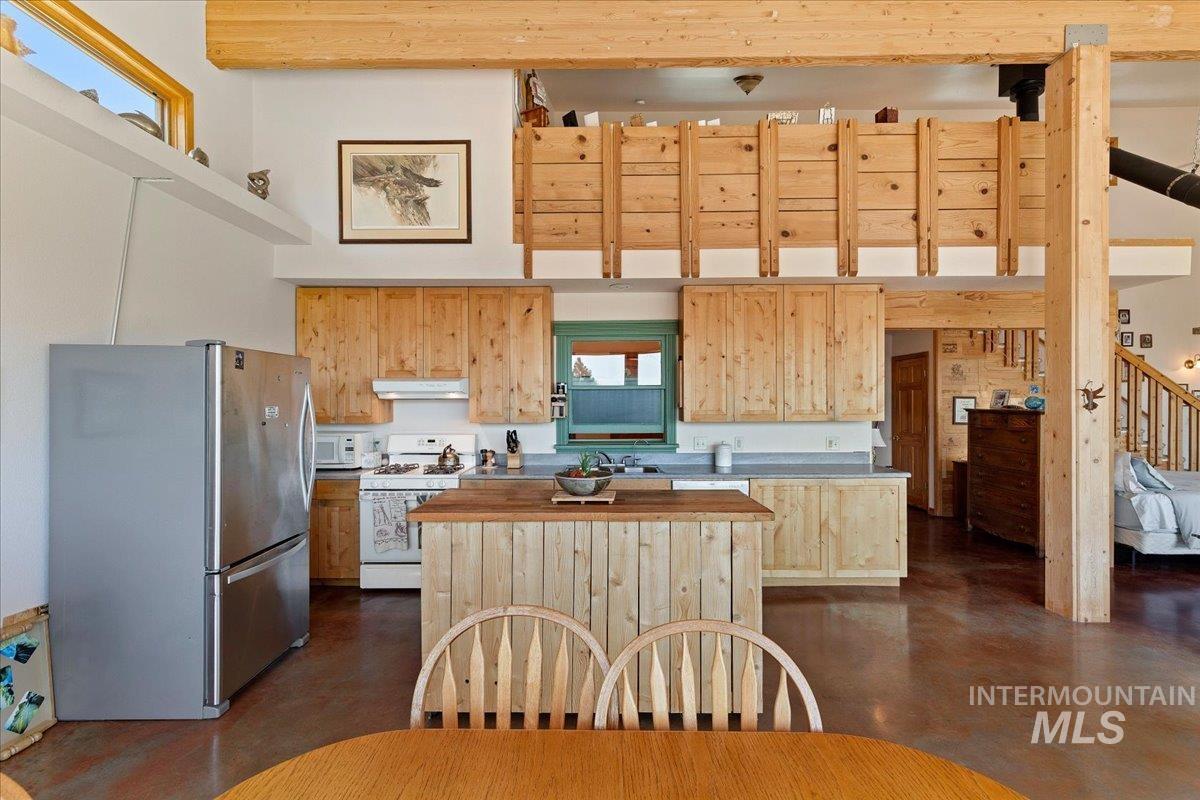 223 Evergreen Dr., Boise, Idaho 83716, 1 Bedroom, 1 Bathroom, Residential For Sale, Price $425,000,MLS 98986334