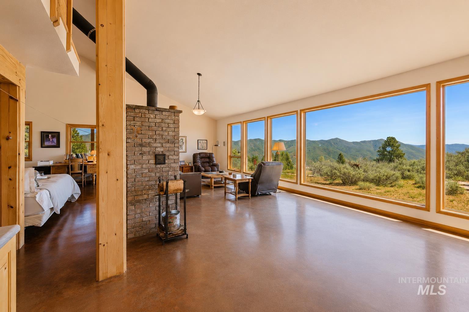 223 Evergreen Dr., Boise, Idaho 83716, 1 Bedroom, 1 Bathroom, Residential For Sale, Price $425,000, 98986334